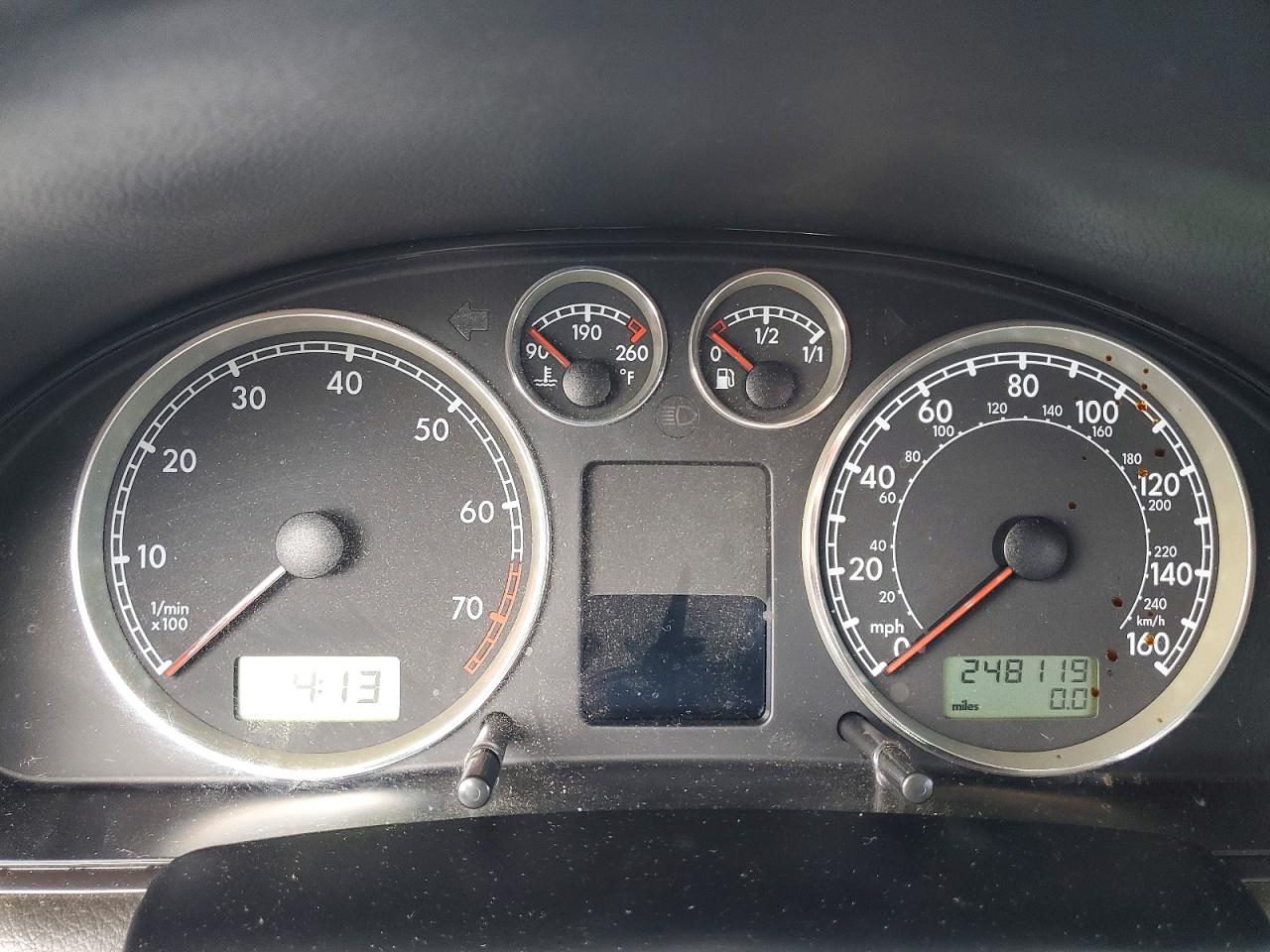 2003 Volkswagen Passat Glx Черный vin: WVWRH63B93P035843