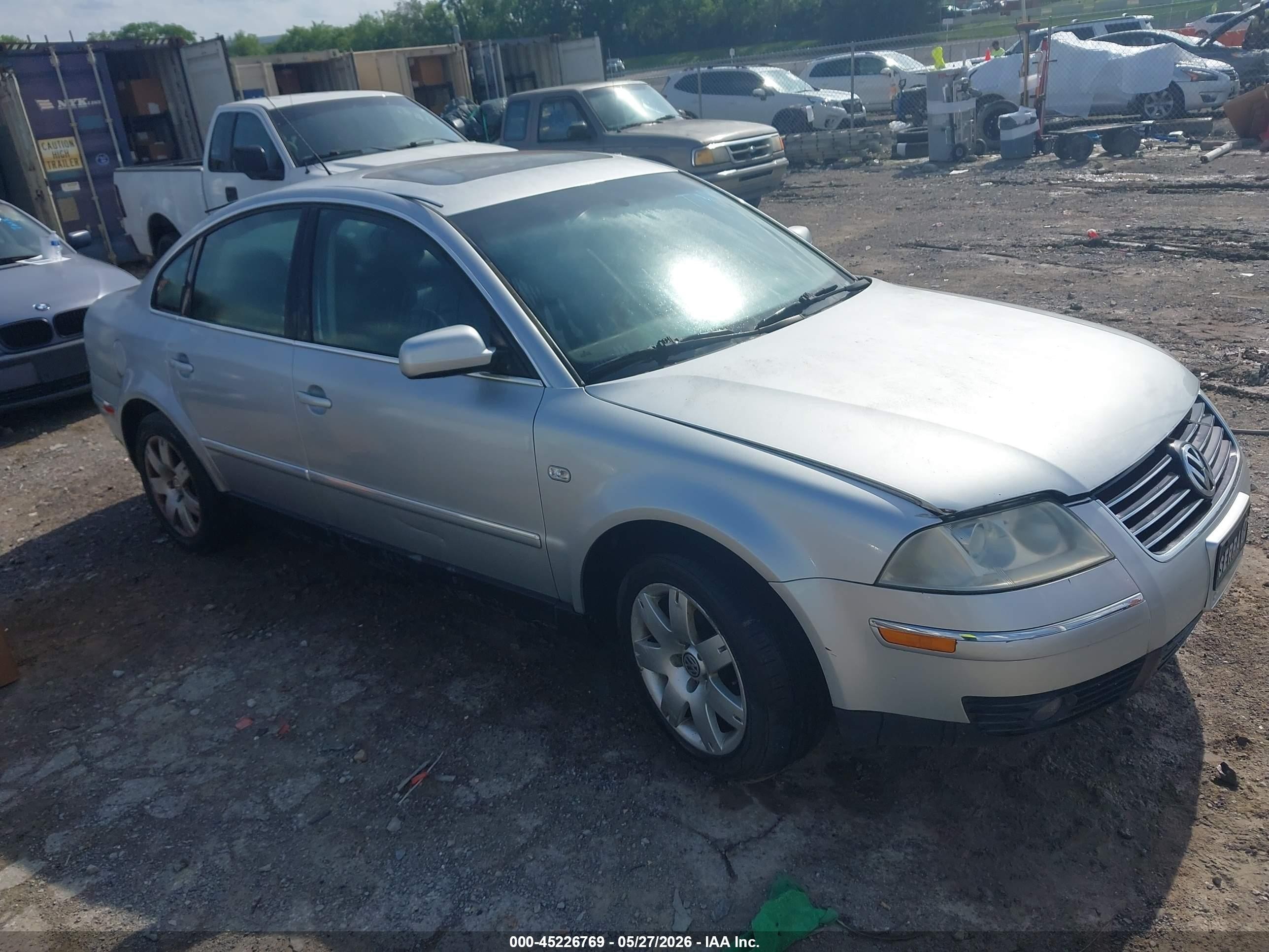 2003 Volkswagen Passat Glx Silver vin: WVWRH63B93P198430