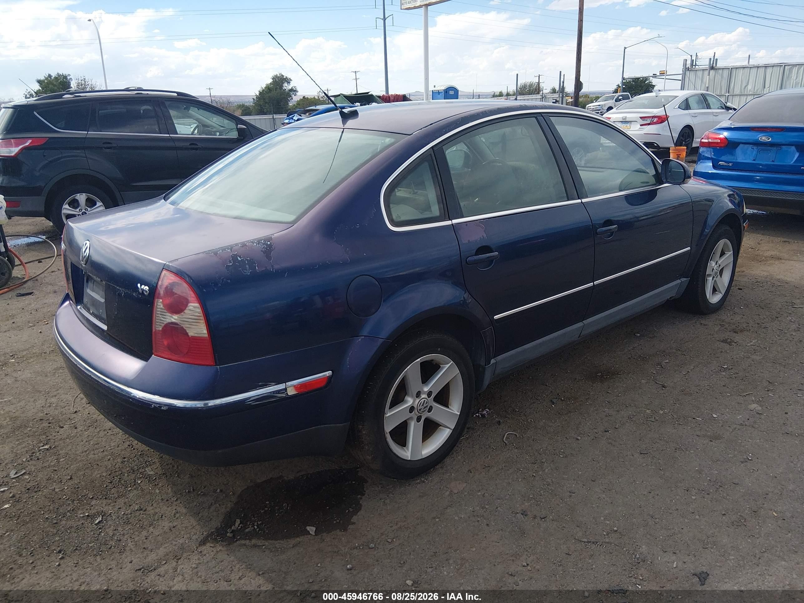 2004 Volkswagen Passat Glx Blue vin: WVWRH63BX4P157063
