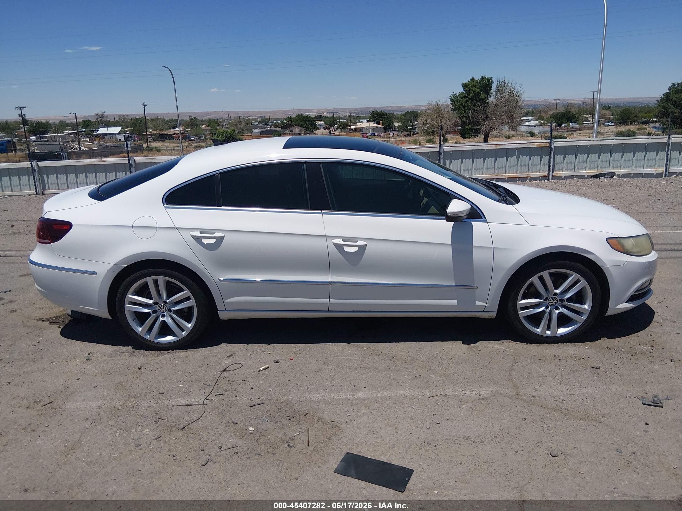 2013 Volkswagen Cc 2.0t Lux Белый vin: WVWRN7AN8DE517776