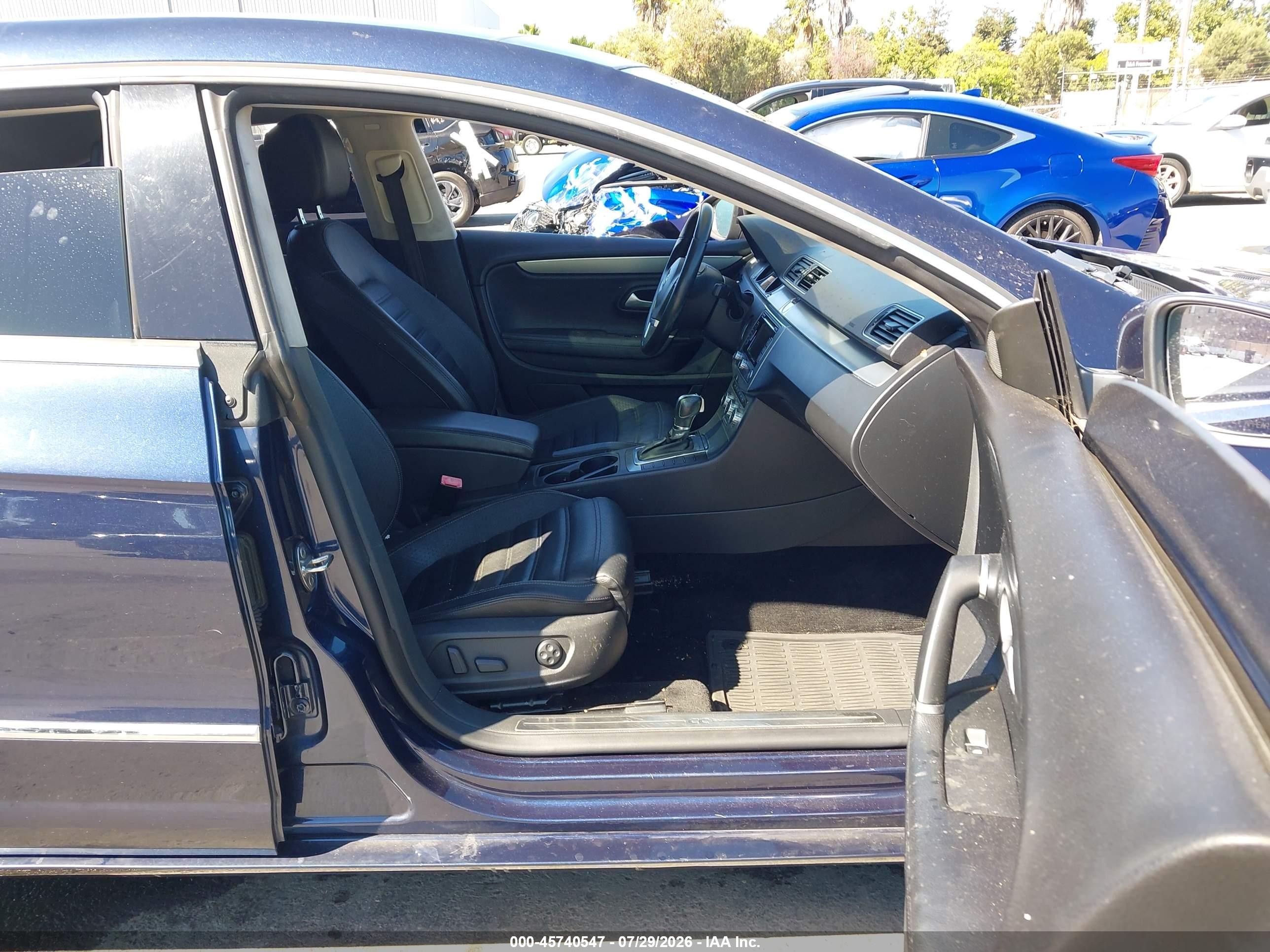2013 Volkswagen Cc 2.0t Lux Blue vin: WVWRP7AN1DE502885