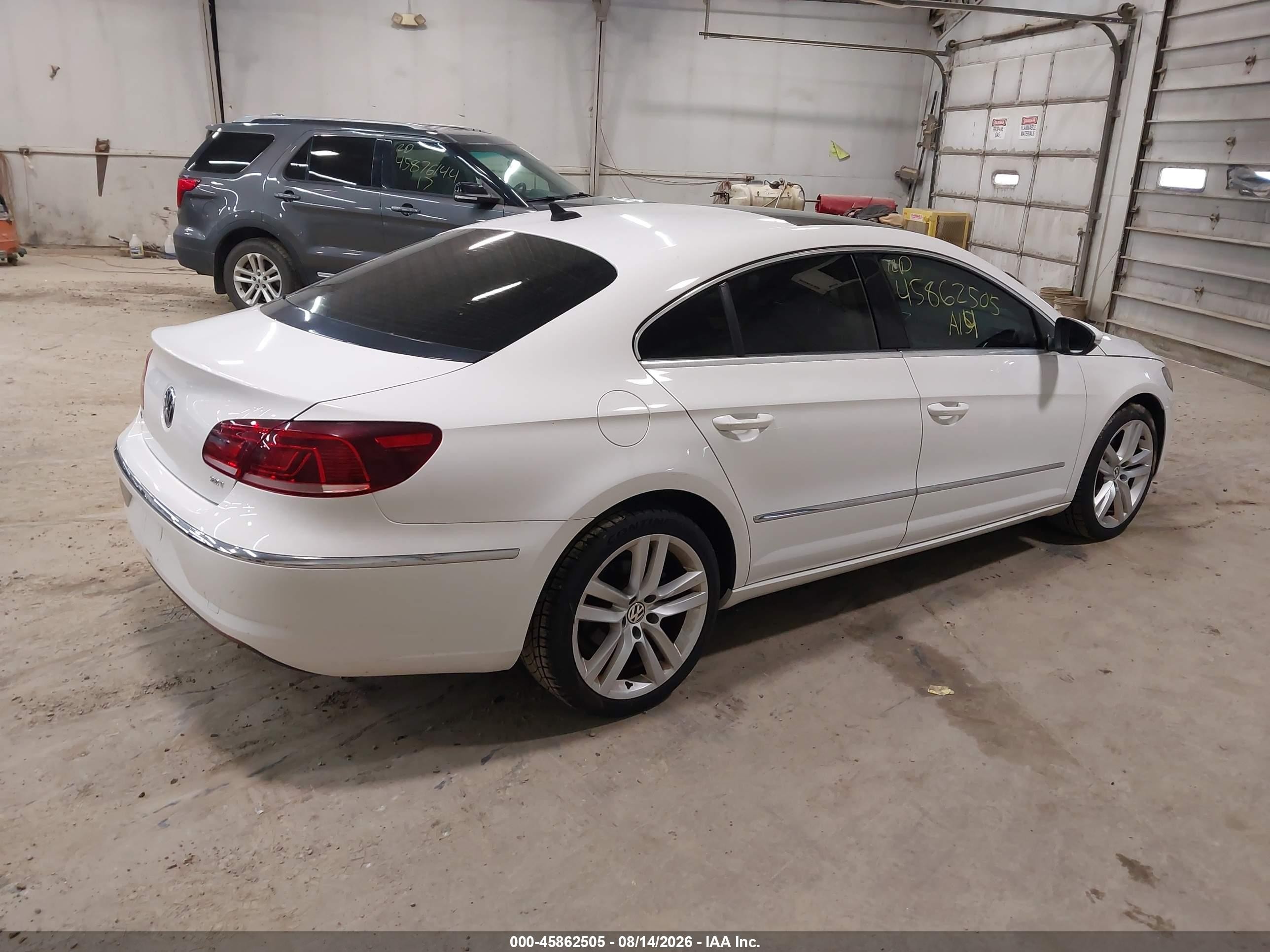 2014 Volkswagen Cc 2.0t Executive White vin: WVWRP7AN3EE504607