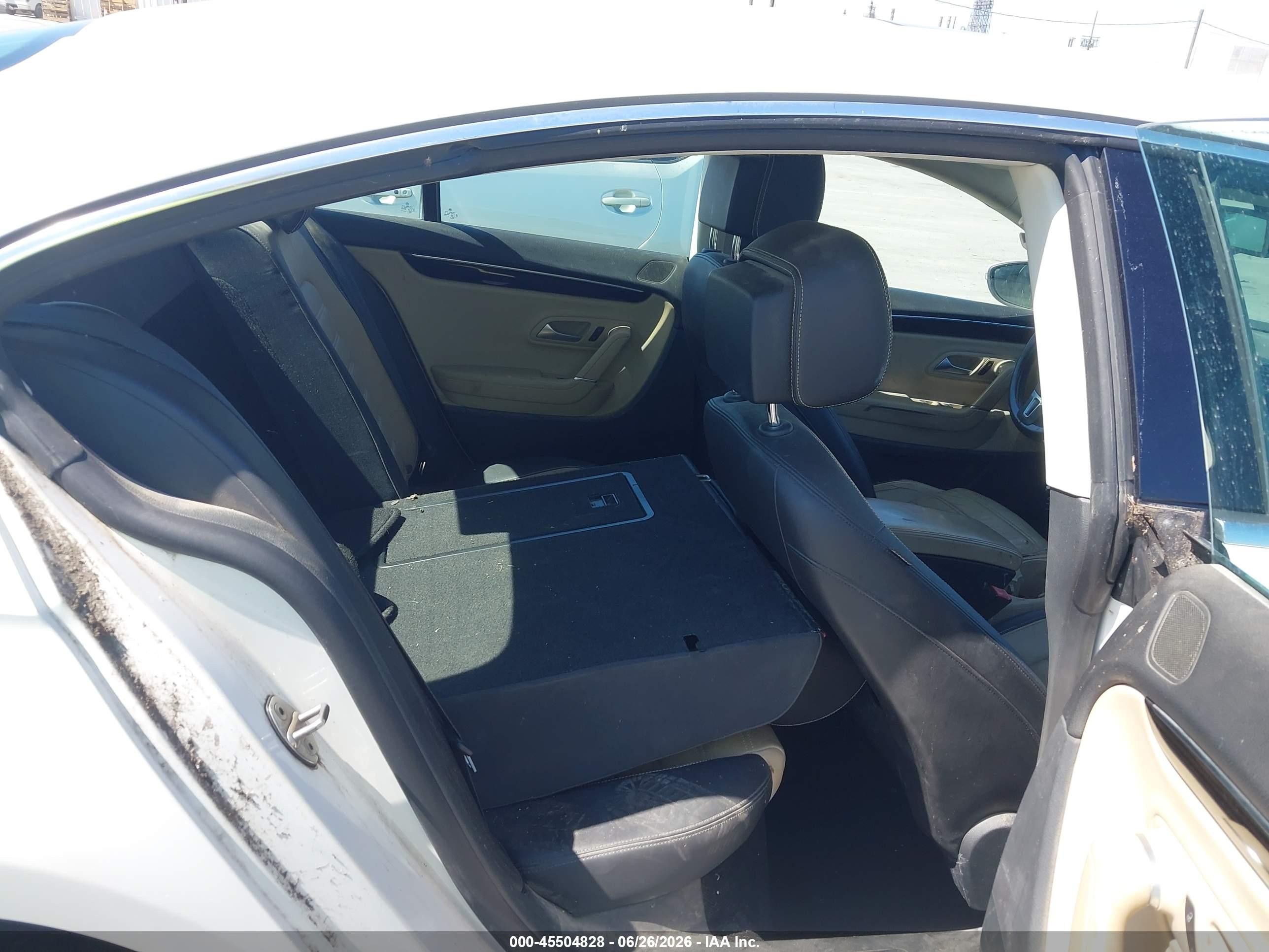2014 Volkswagen Cc 2.0t Executive White vin: WVWRP7AN3EE524596
