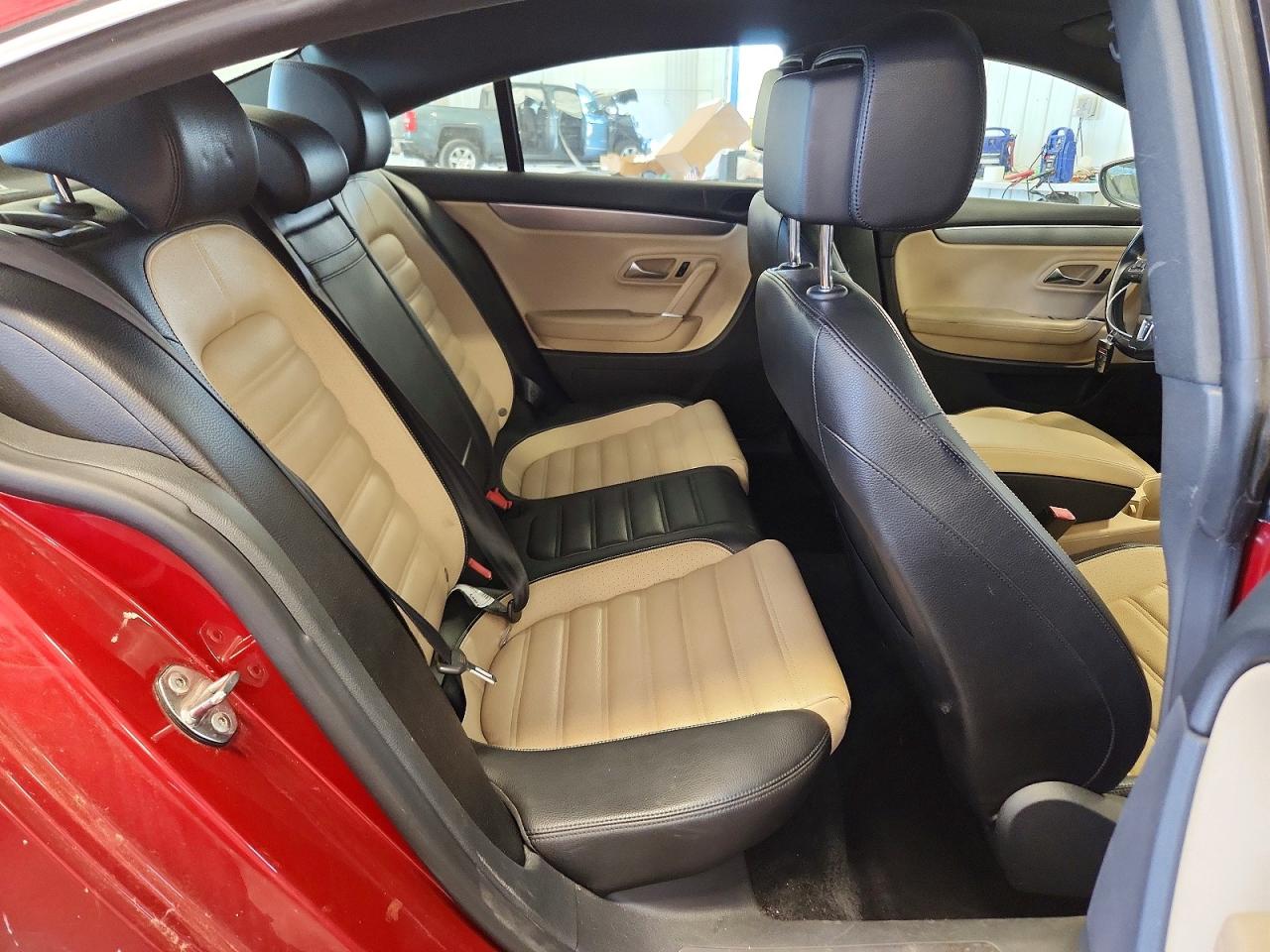 2013 Volkswagen Cc Luxury Red vin: WVWRP7AN7DE558300