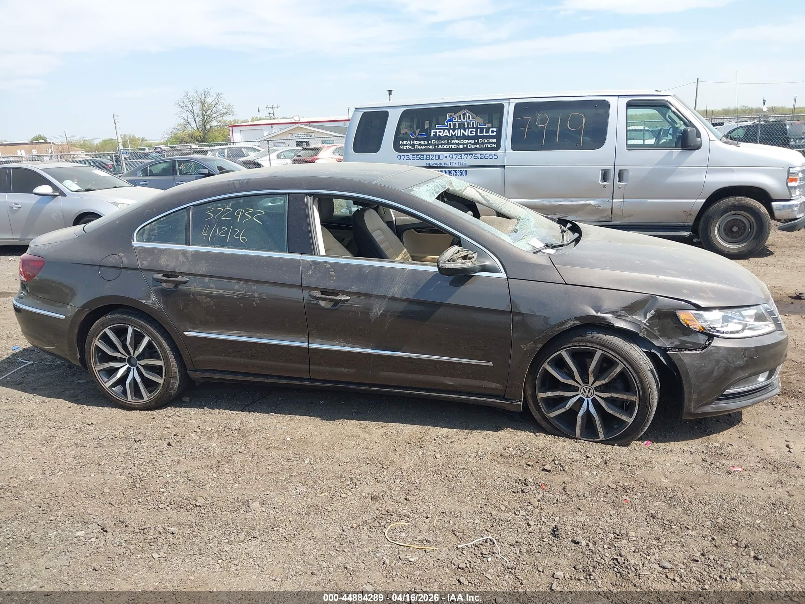 2015 Volkswagen Cc 2.0t Executive Brown vin: WVWRP7AN7FE824661