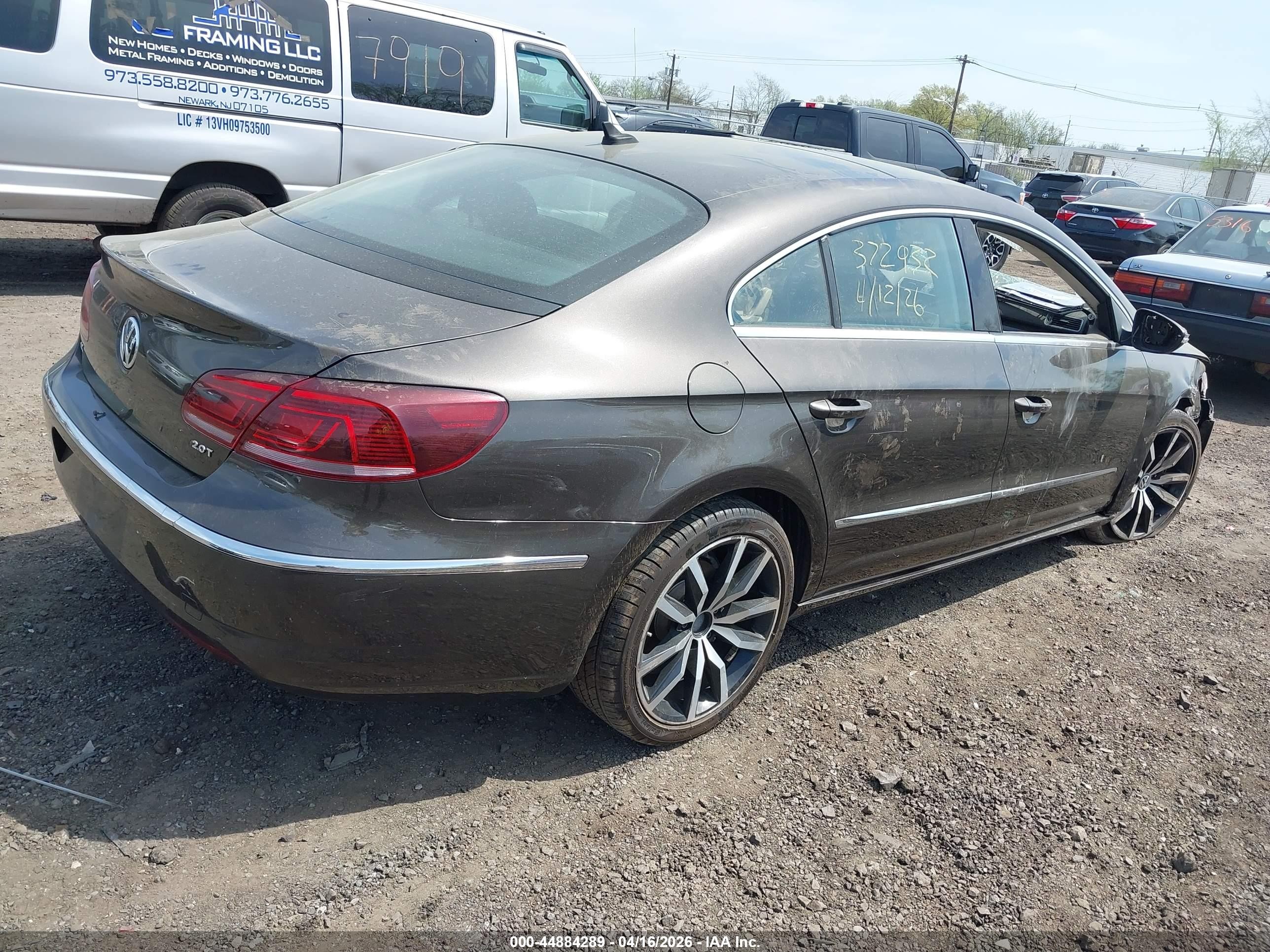 2015 Volkswagen Cc 2.0t Executive Brown vin: WVWRP7AN7FE824661