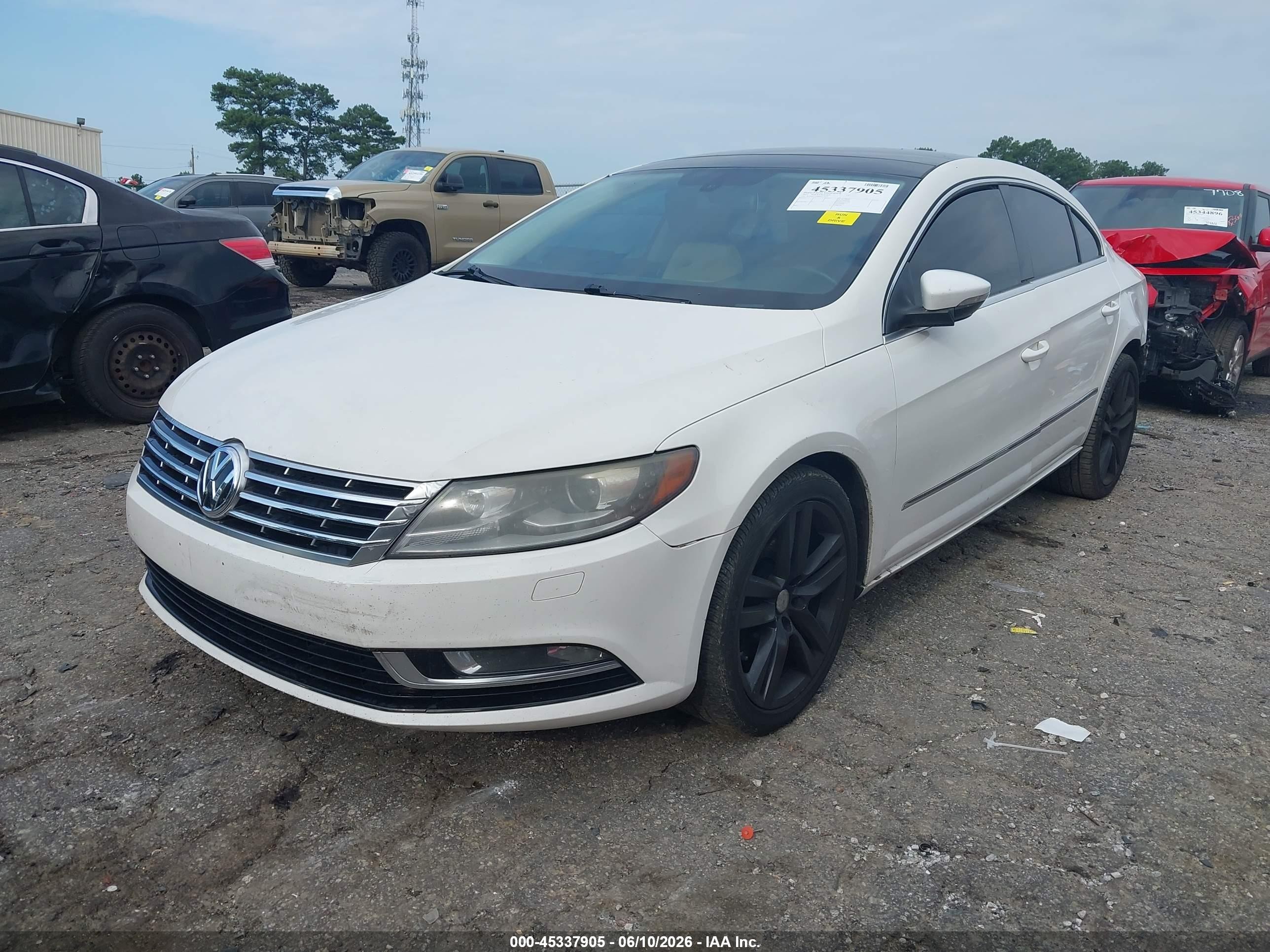 2013 Volkswagen Cc 2.0t Lux White vin: WVWRP7AN8DE511034