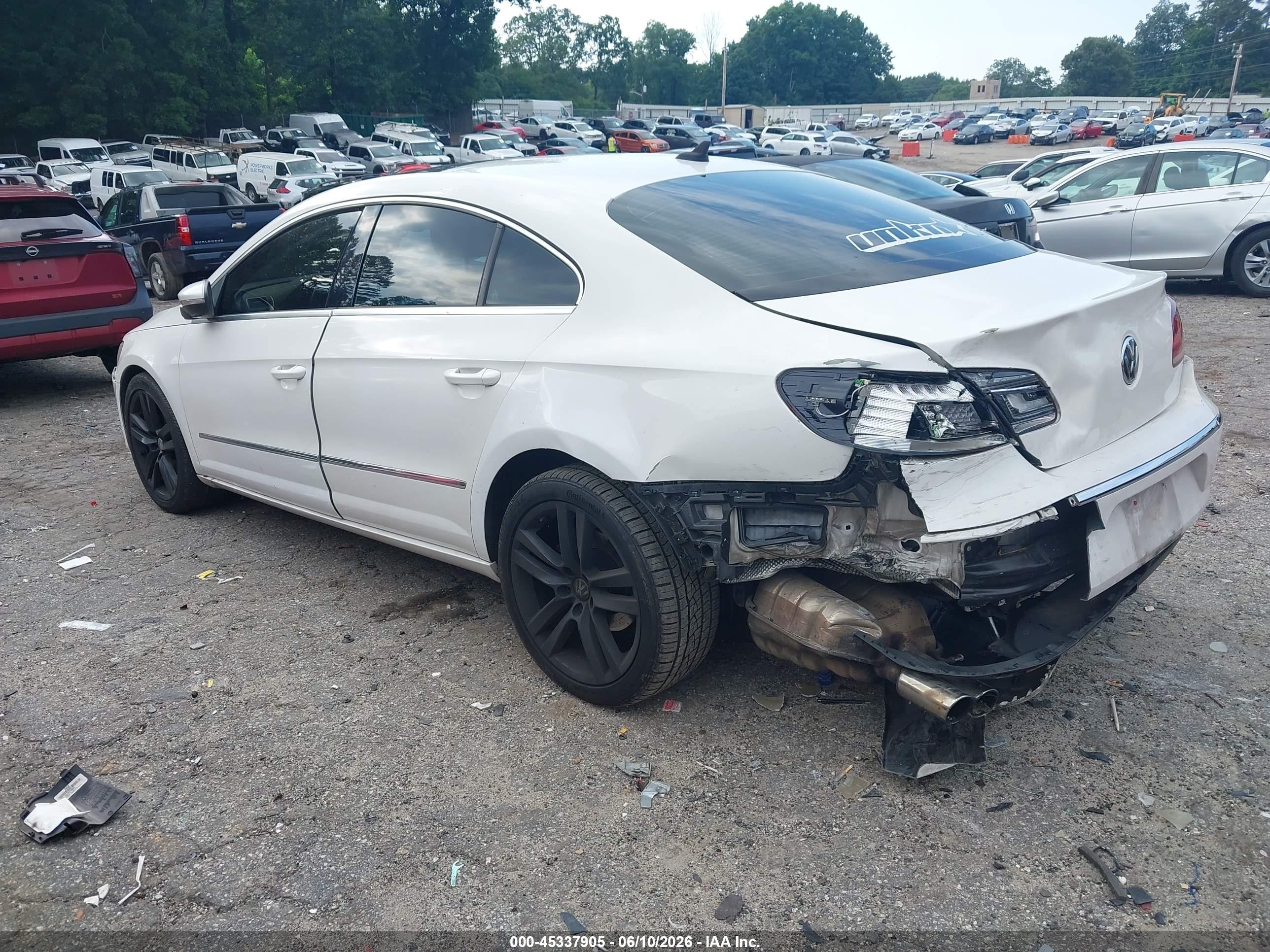 2013 Volkswagen Cc 2.0t Lux White vin: WVWRP7AN8DE511034
