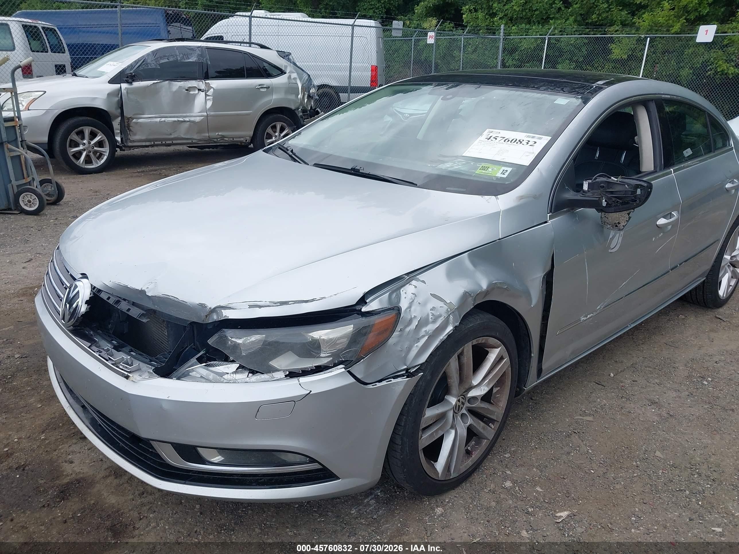 2014 Volkswagen Cc 2.0t Executive Silver vin: WVWRP7ANXEE529875