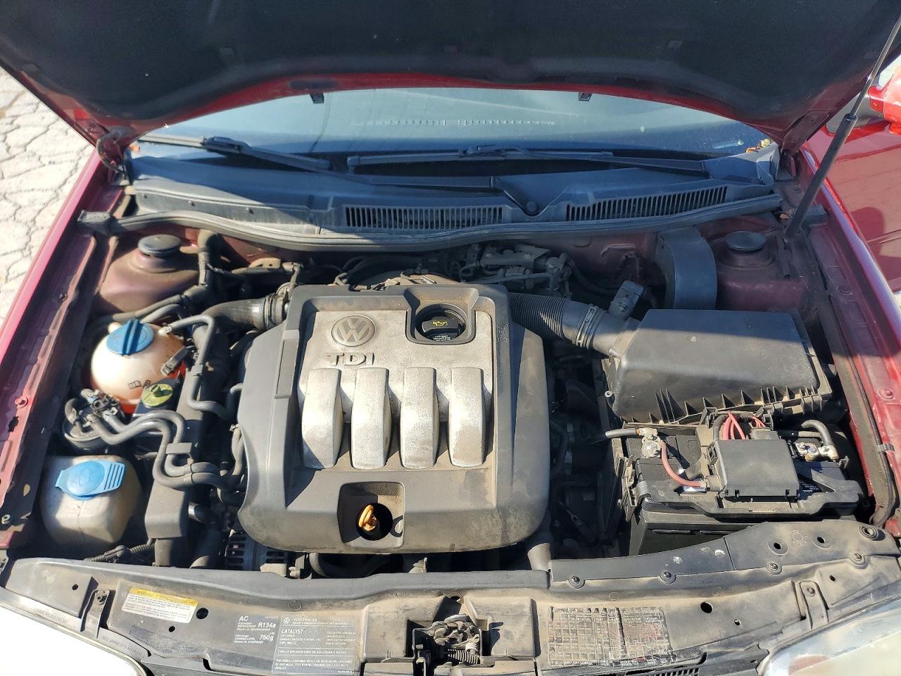 2005 Volkswagen Jetta Gl Tdi Red vin: WVWRR61J45W054865