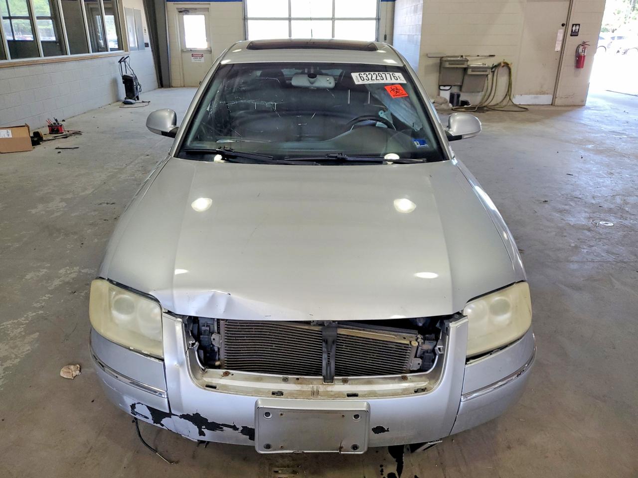 2004 Volkswagen Facade Silver vin: WVWRU63BX5P028270