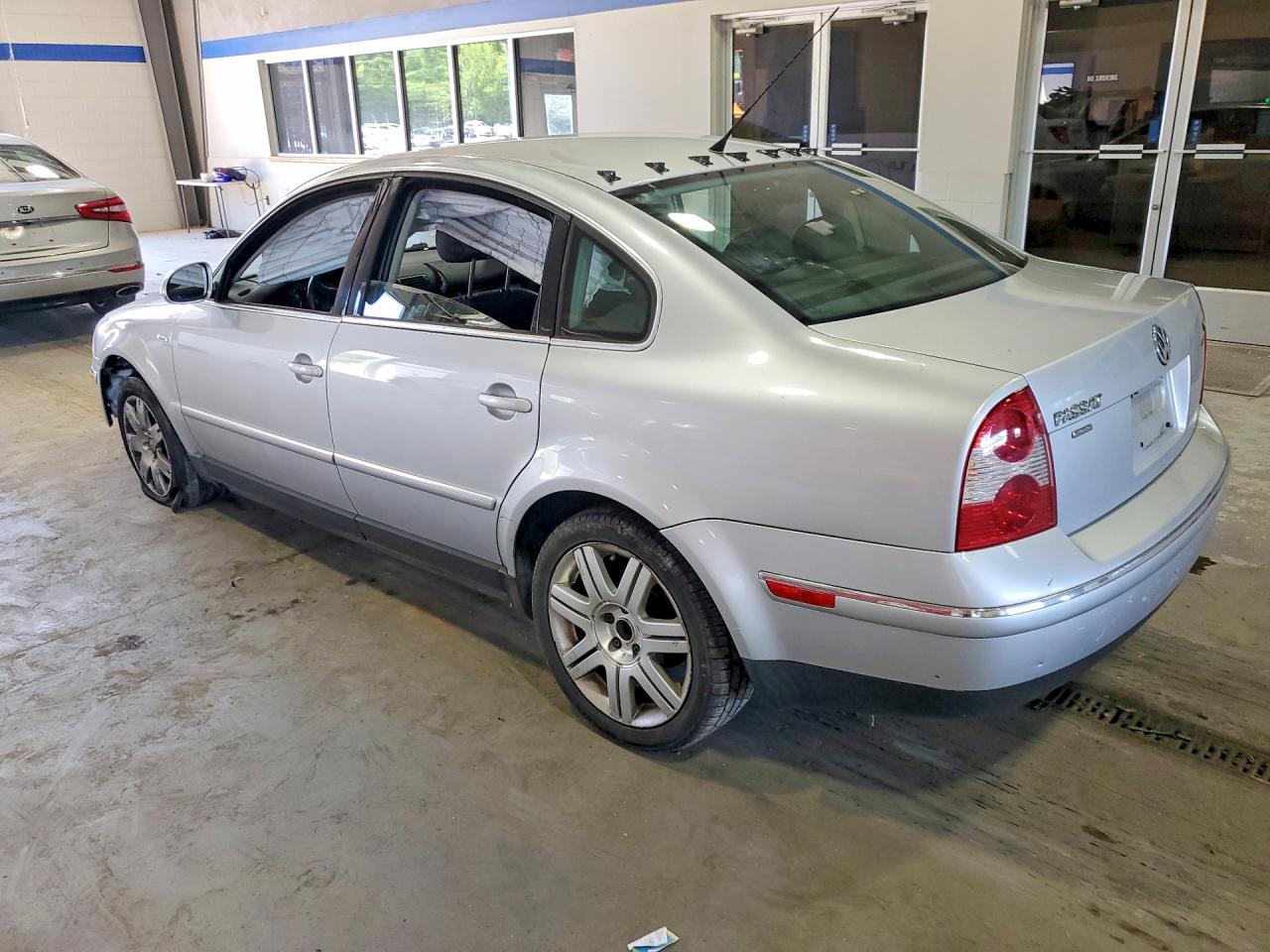 2004 Volkswagen Facade Silver vin: WVWRU63BX5P028270
