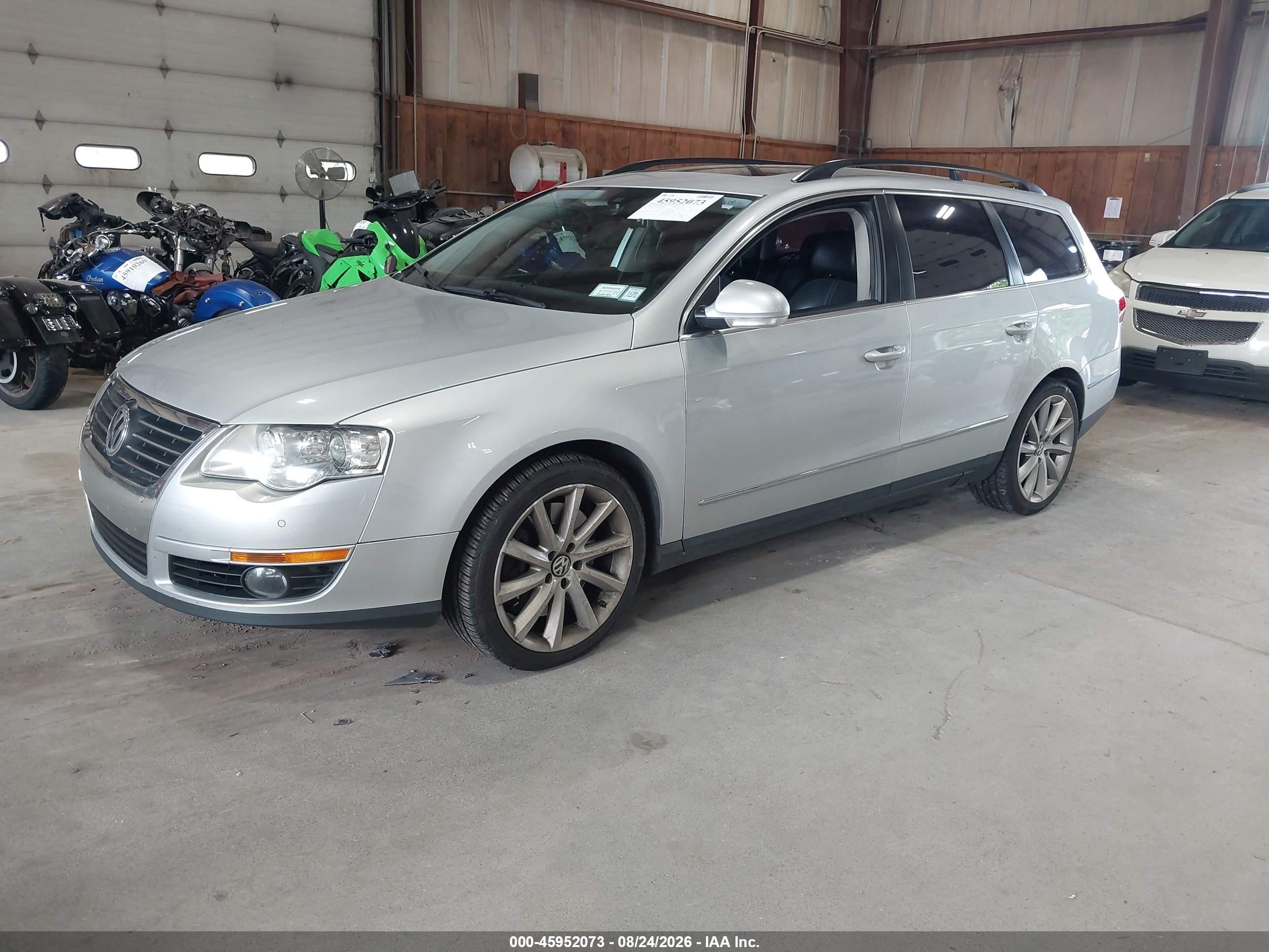 2008 Volkswagen Passat Vr6 Silver vin: WVWRU73C58E054824