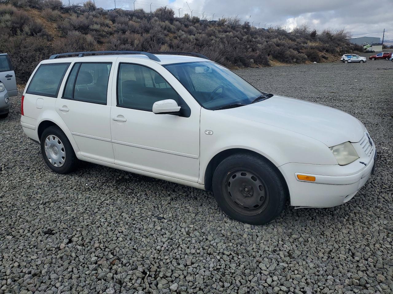 2002 Volkswagen Jetta Gls White vin: WVWSE61J32W243290