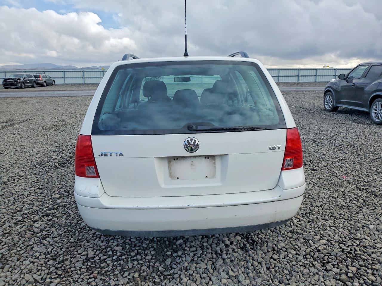 2002 Volkswagen Jetta Gls White vin: WVWSE61J32W243290