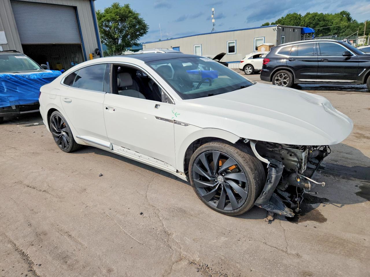 2020 Volkswagen Arteon Sel R-line White vin: WVWSR7AN8LE012261