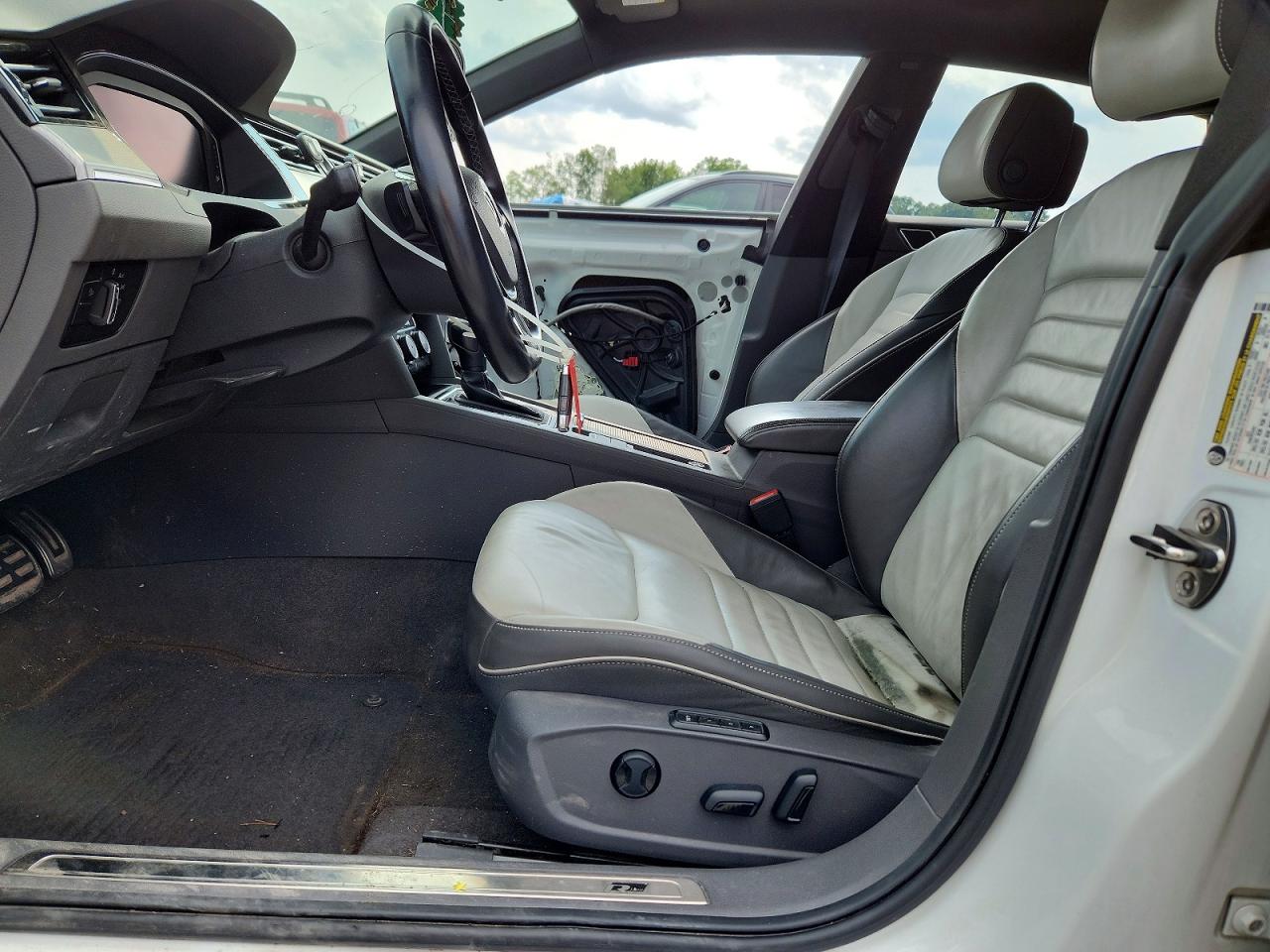 2020 Volkswagen Arteon Sel R-line White vin: WVWSR7AN8LE012261