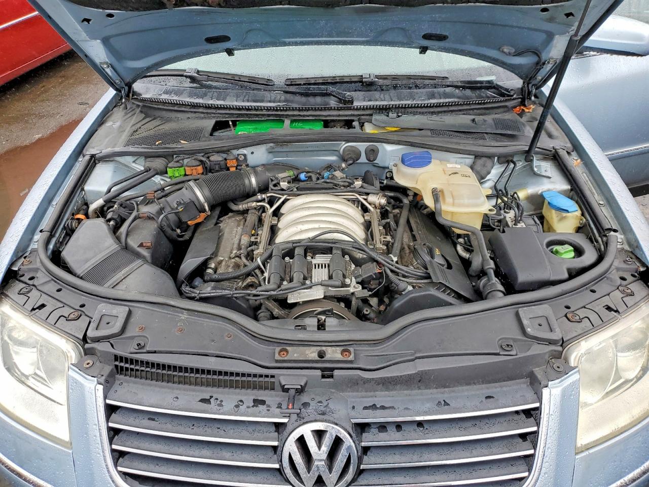 2004 Volkswagen Passat Glx 4motion Blue vin: WVWTH63B54P102994
