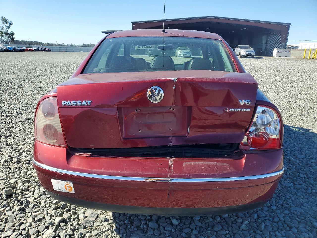 2001 Volkswagen Passat Glx 4motion Burgundy vin: WVWTH63B71P269417