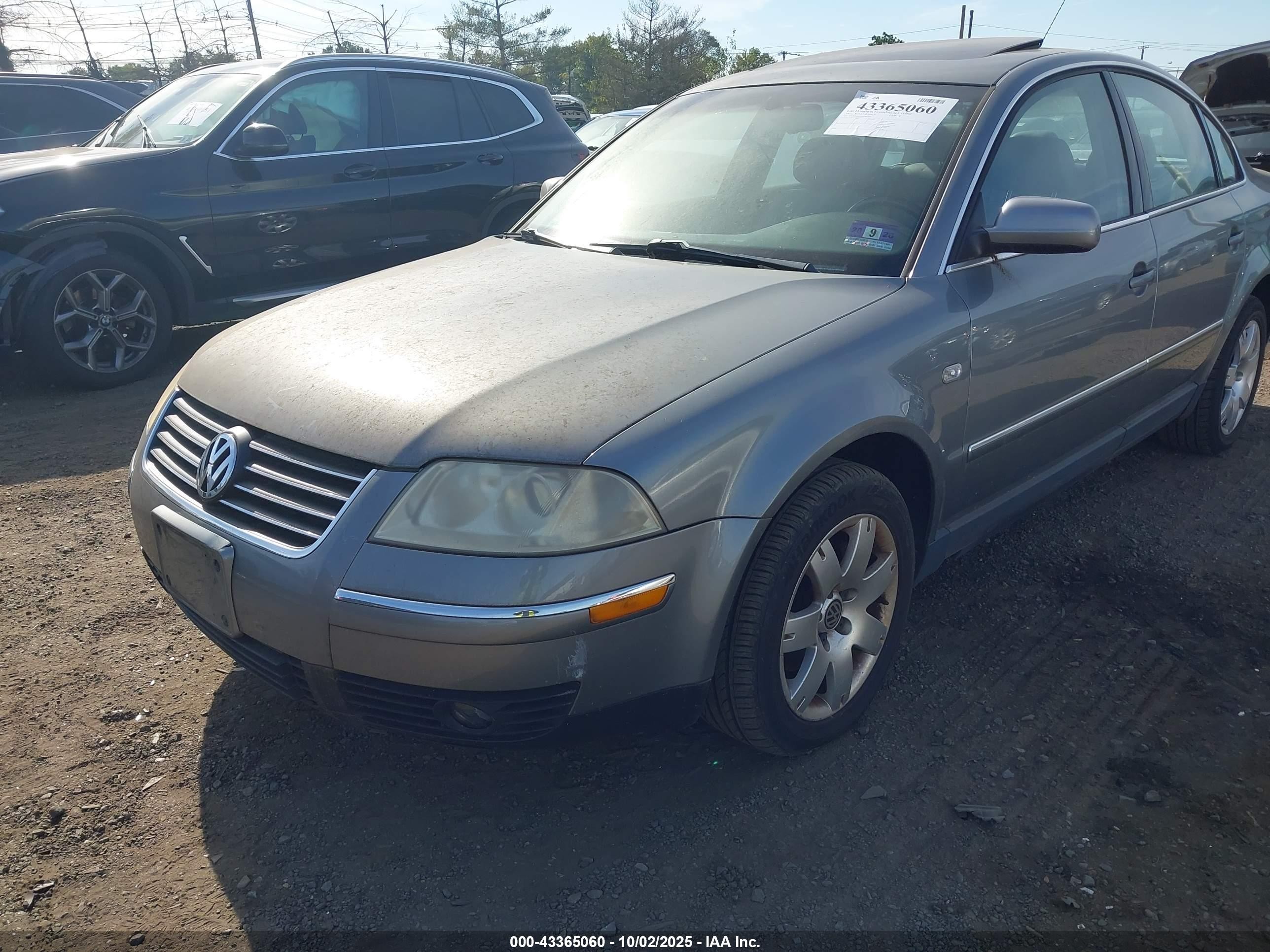 2002 Volkswagen Passat Glx Silver vin: WVWTH63B92P182698