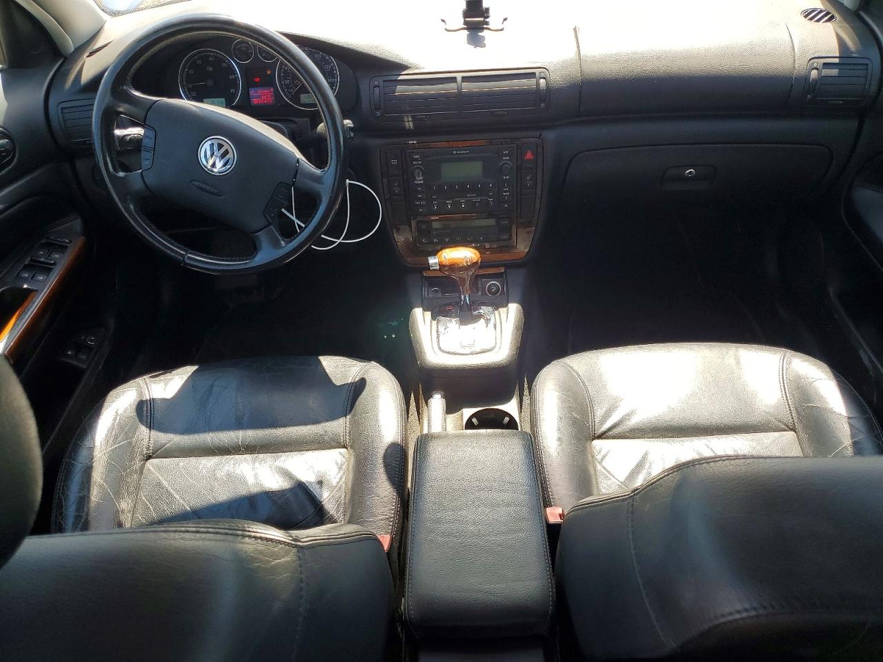 2002 Volkswagen Passat Glx 4motion Silver vin: WVWTH63B92P186413
