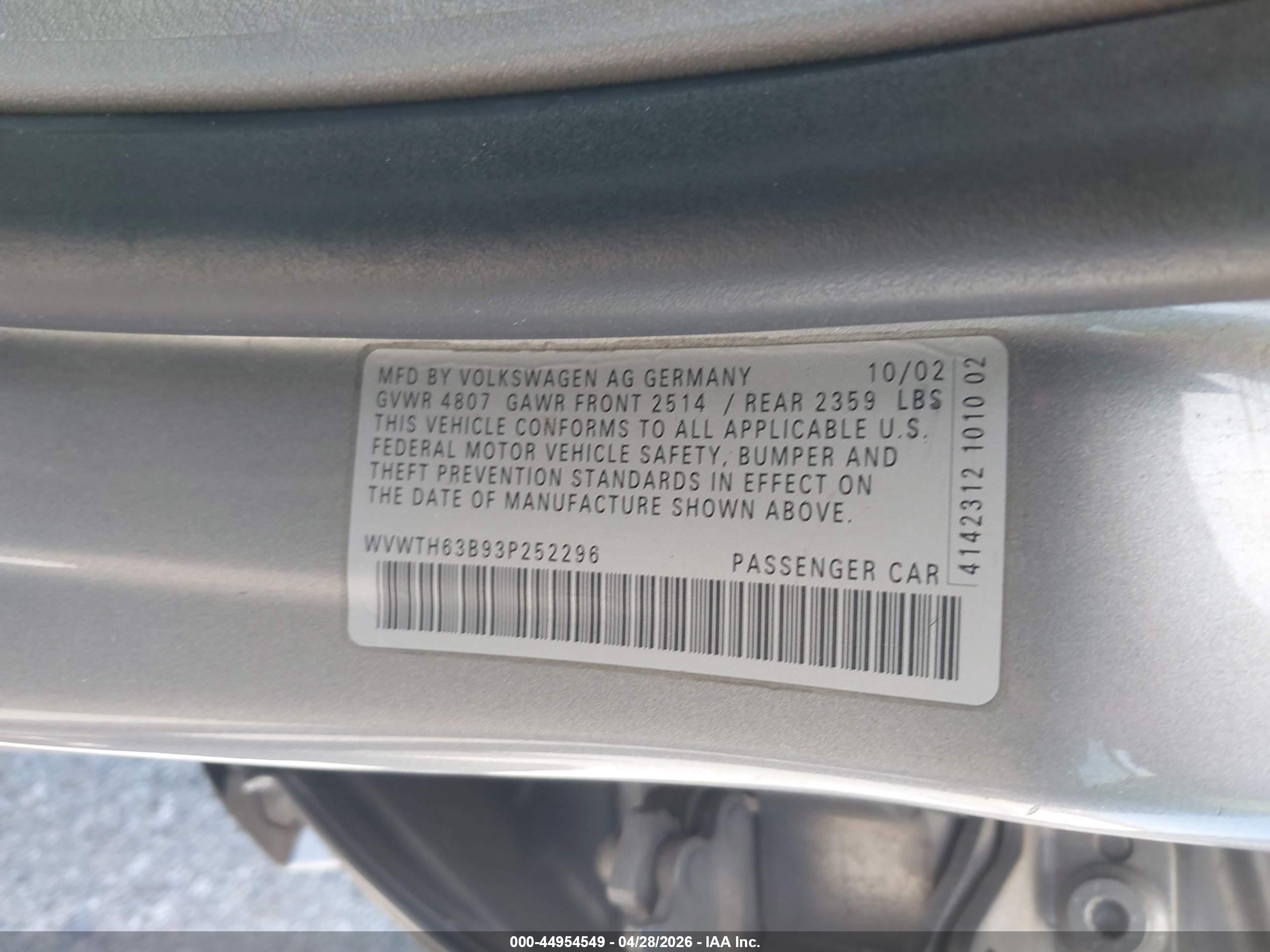 2003 Volkswagen Passat Glx Gray vin: WVWTH63B93P252296