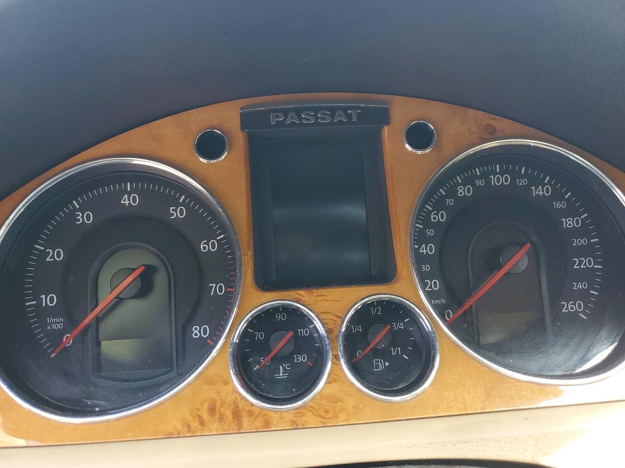 2009 Volkswagen Passat Серебряный vin: WVWTK93C49E074166