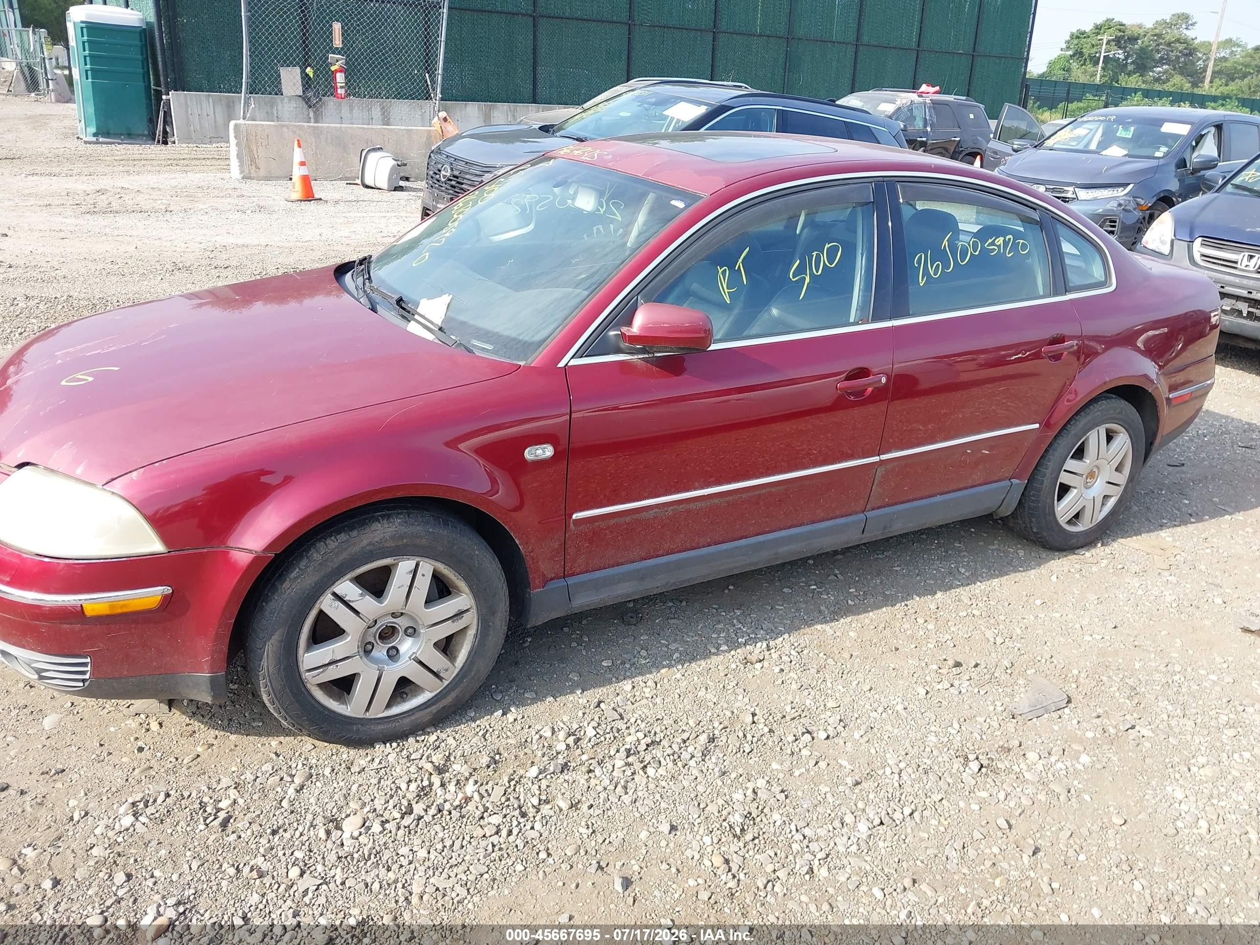 2003 Volkswagen Passat W8 Red vin: WVWUK63B53P057642