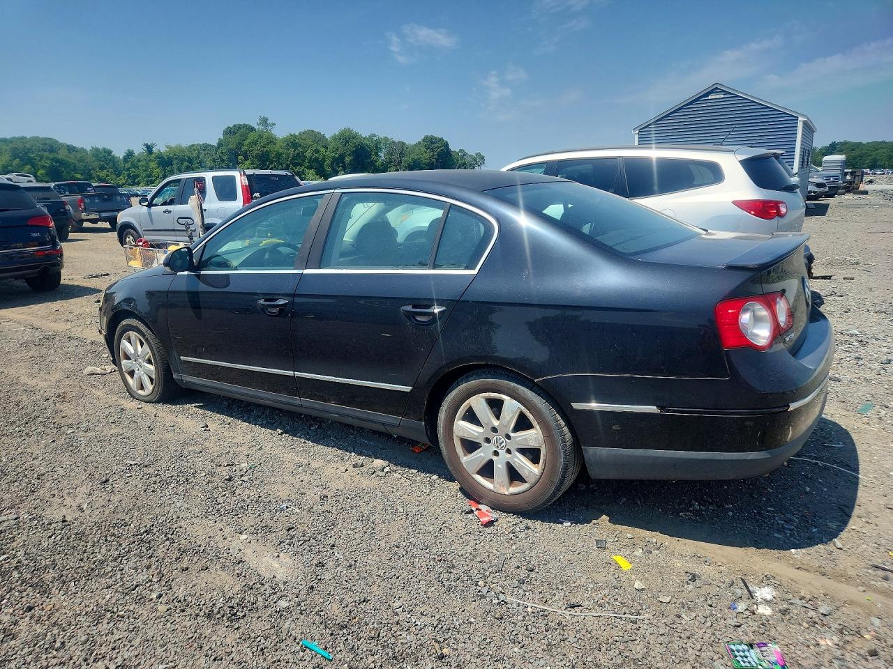 2008 Volkswagen Passat Turbo Black vin: WVWUK73C38P007389