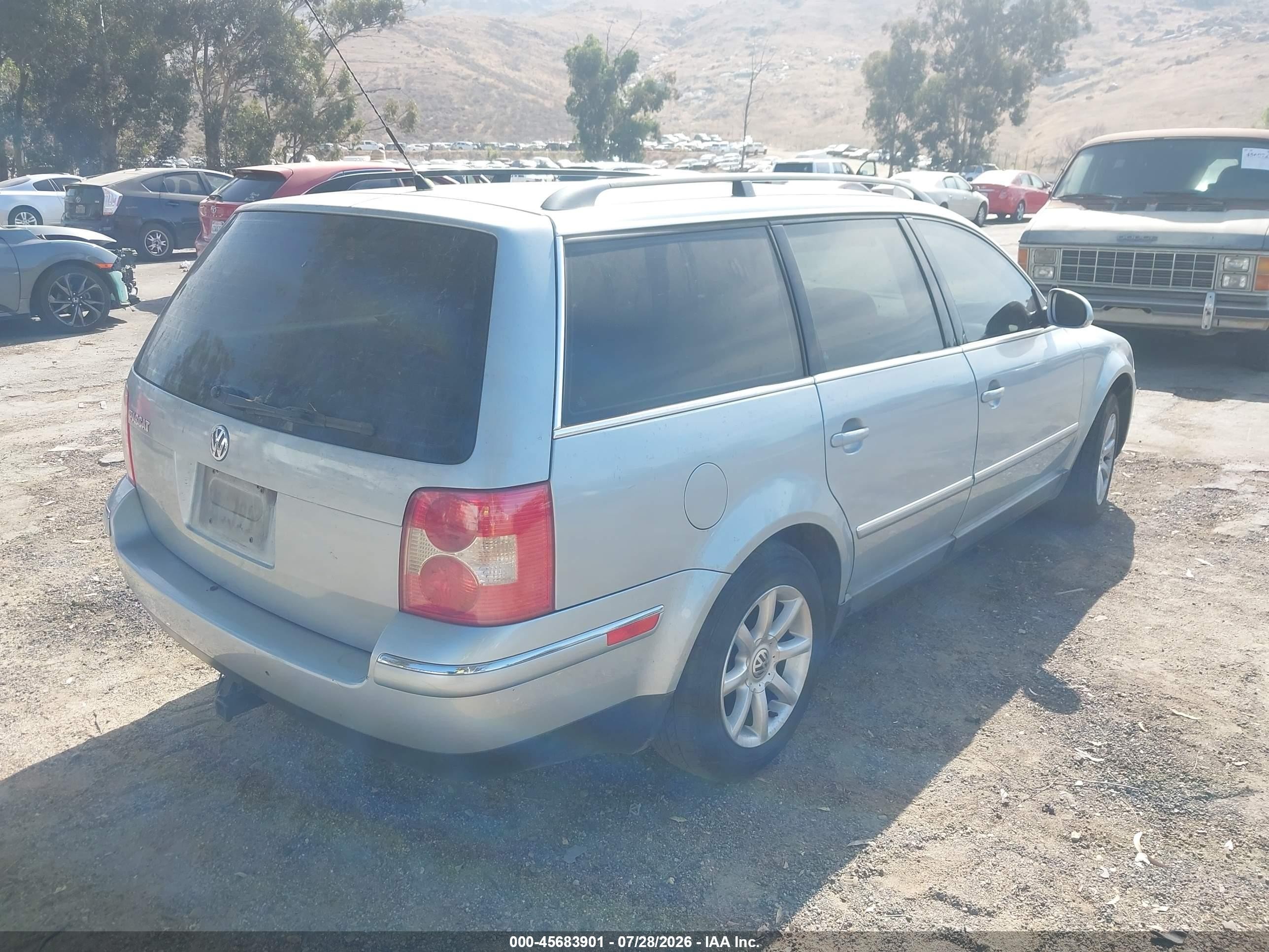 2004 Volkswagen Passat Gls Серебряный vin: WVWVD63B04E188411