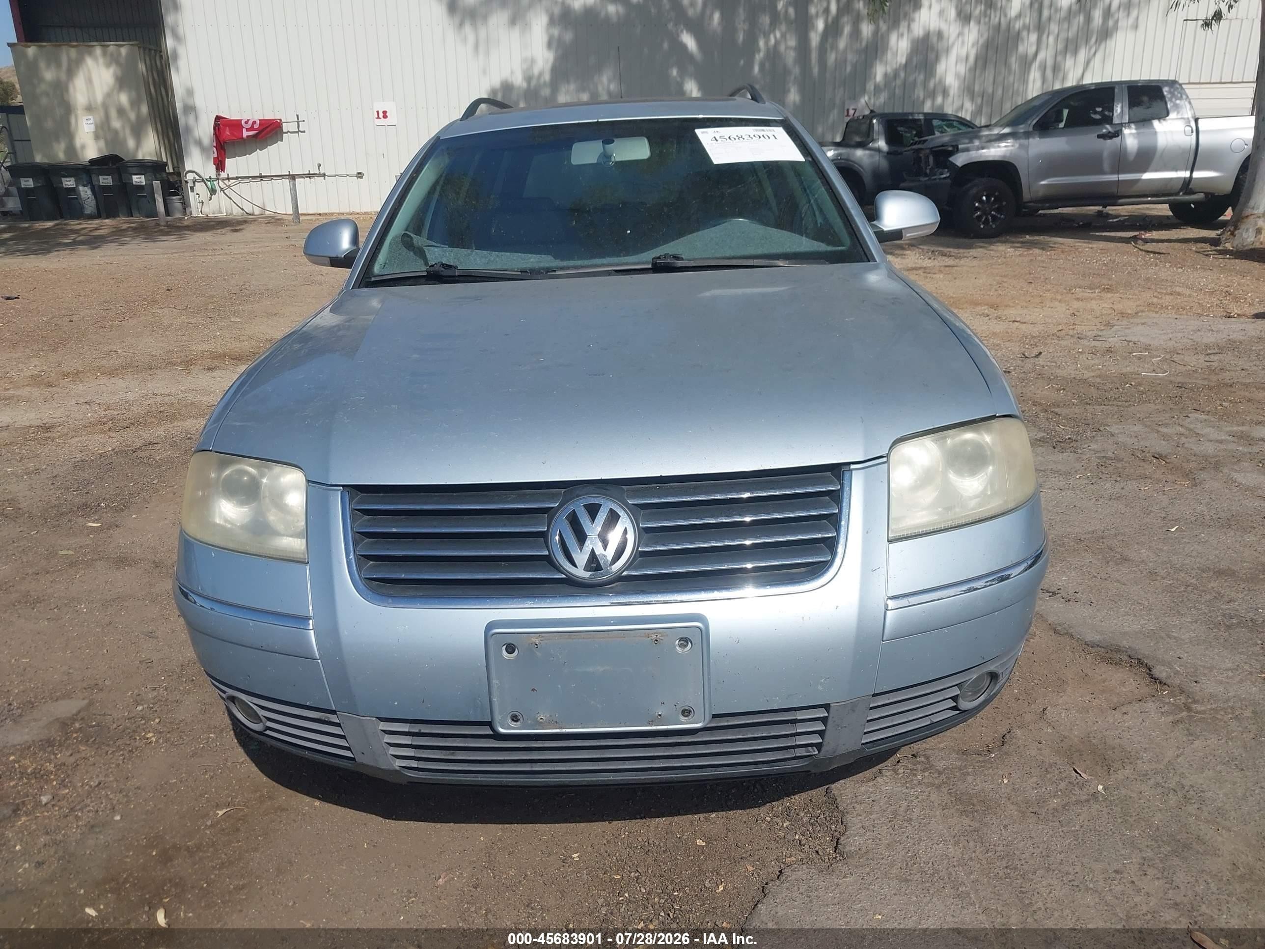 2004 Volkswagen Passat Gls Серебряный vin: WVWVD63B04E188411