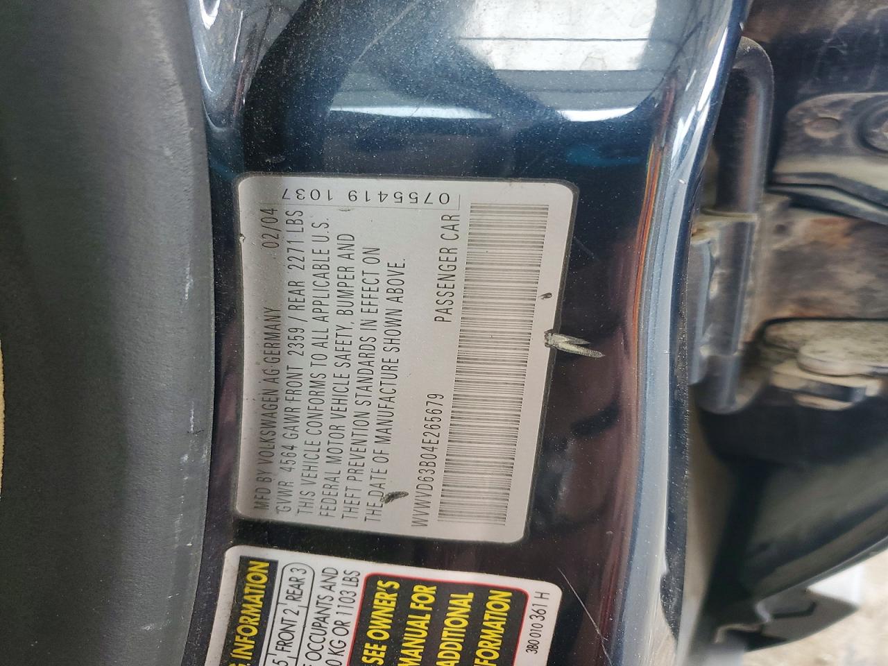2004 Volkswagen Passat Gls Blue vin: WVWVD63B04E265679