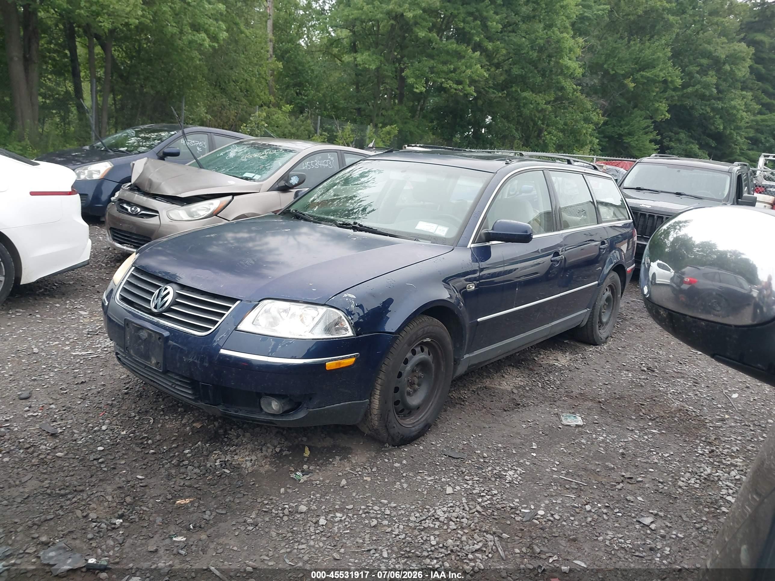 2003 Volkswagen Passat Gls Синий vin: WVWVD63B13E027127