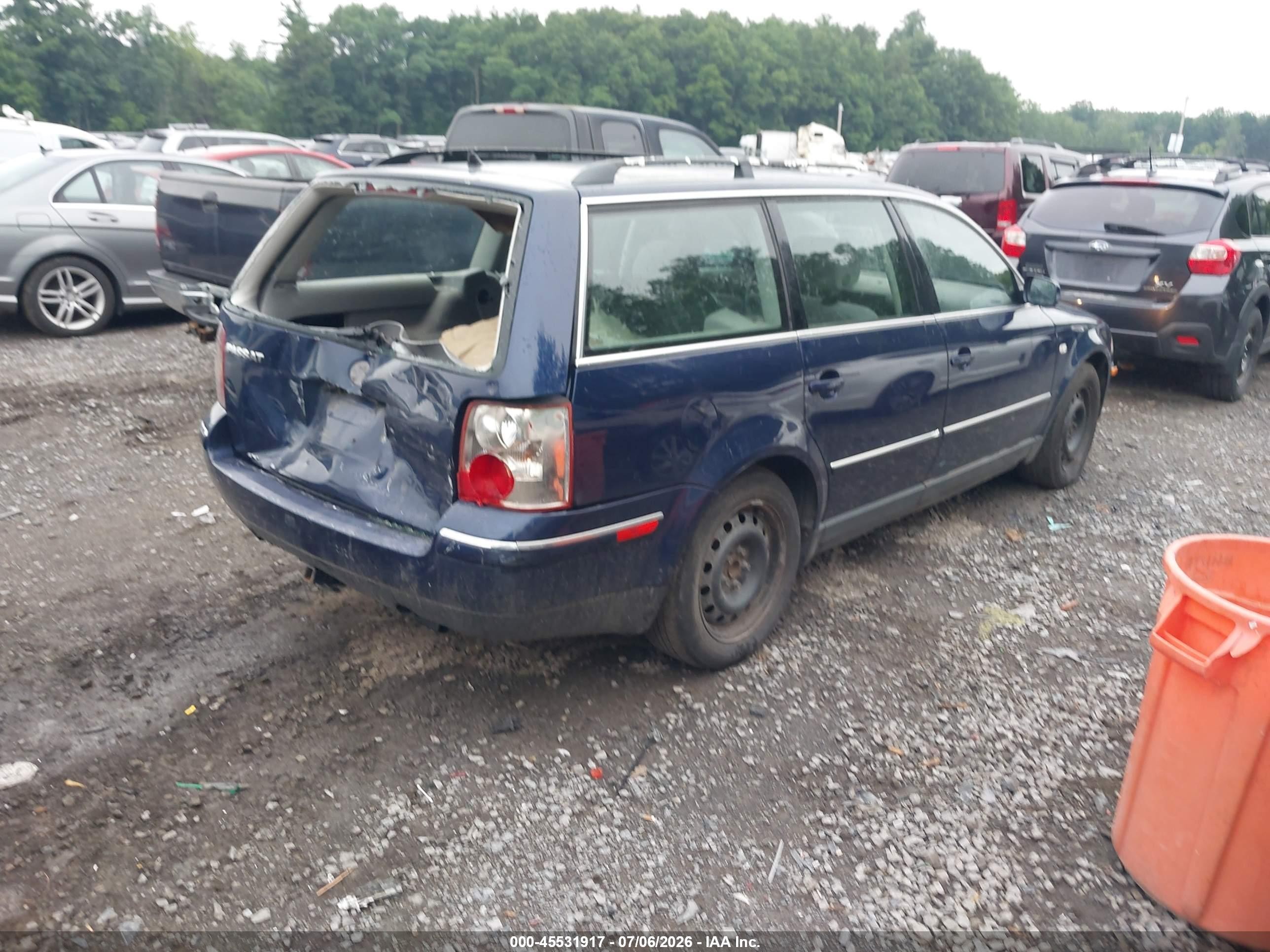 2003 Volkswagen Passat Gls Синий vin: WVWVD63B13E027127
