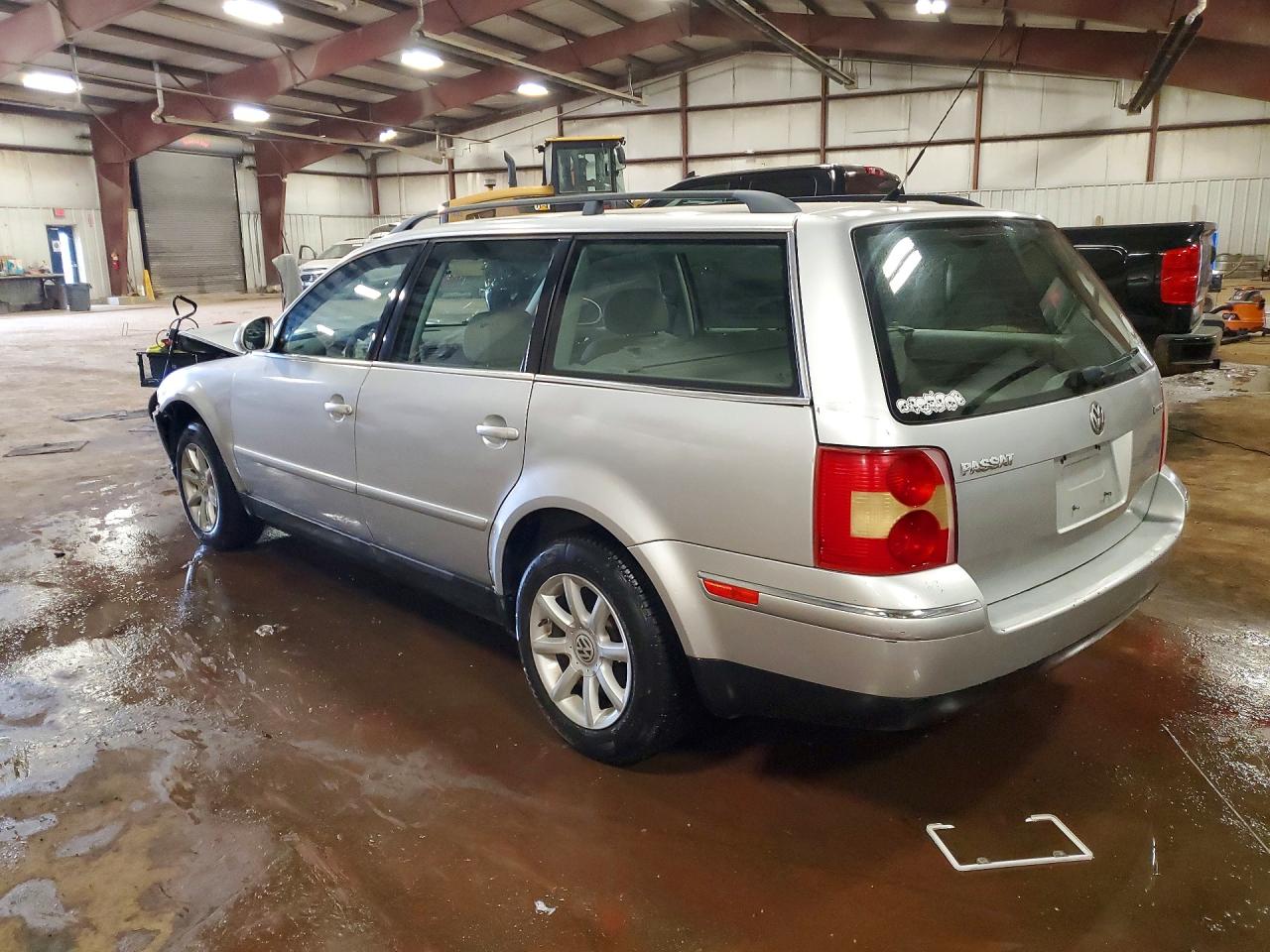 2004 Volkswagen Passat Gls Silver vin: WVWVD63B44E296238