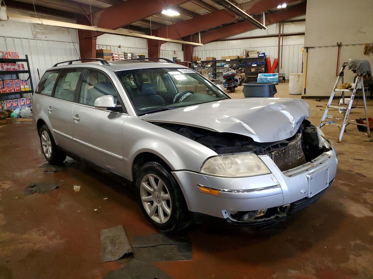 2004 Volkswagen Passat Gls Silver vin: WVWVD63B44E296238