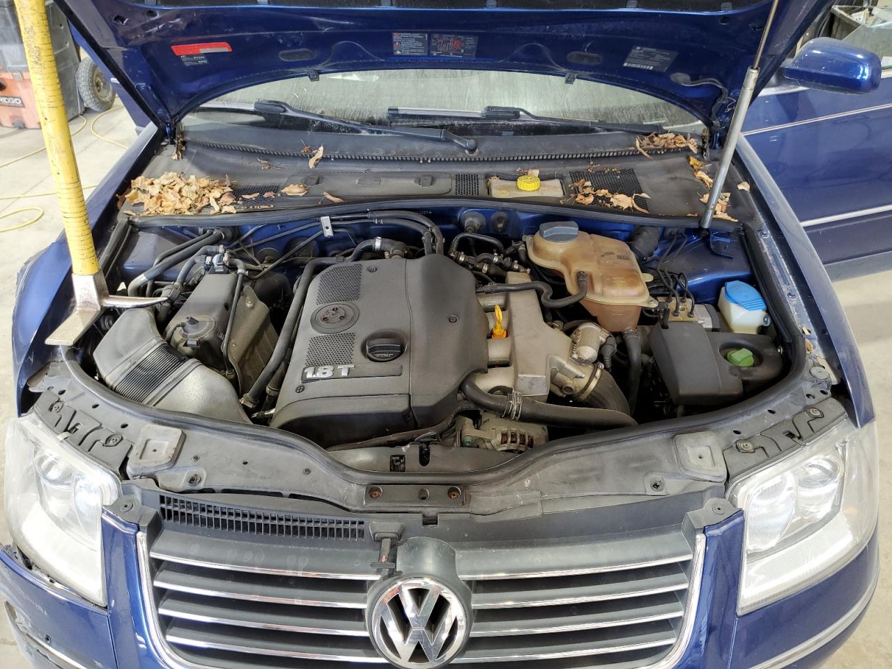 2002 Volkswagen Passat Gls Синий vin: WVWVD63B72E141227
