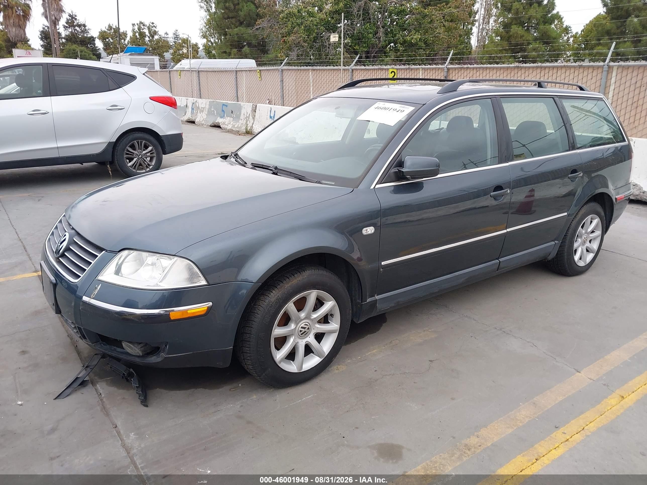 2004 Volkswagen Passat Gls Blue vin: WVWVD63B84E077332