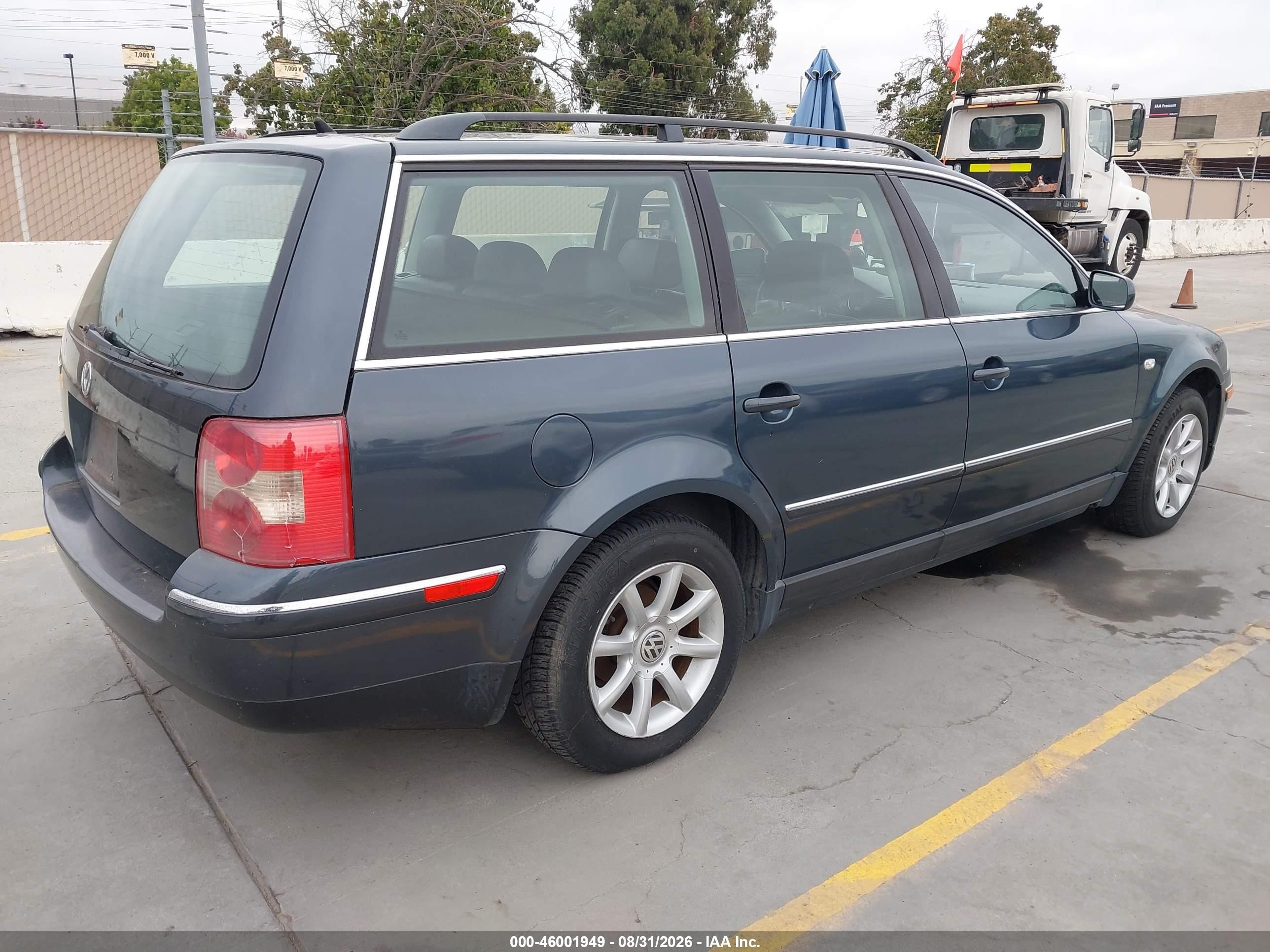 2004 Volkswagen Passat Gls Blue vin: WVWVD63B84E077332