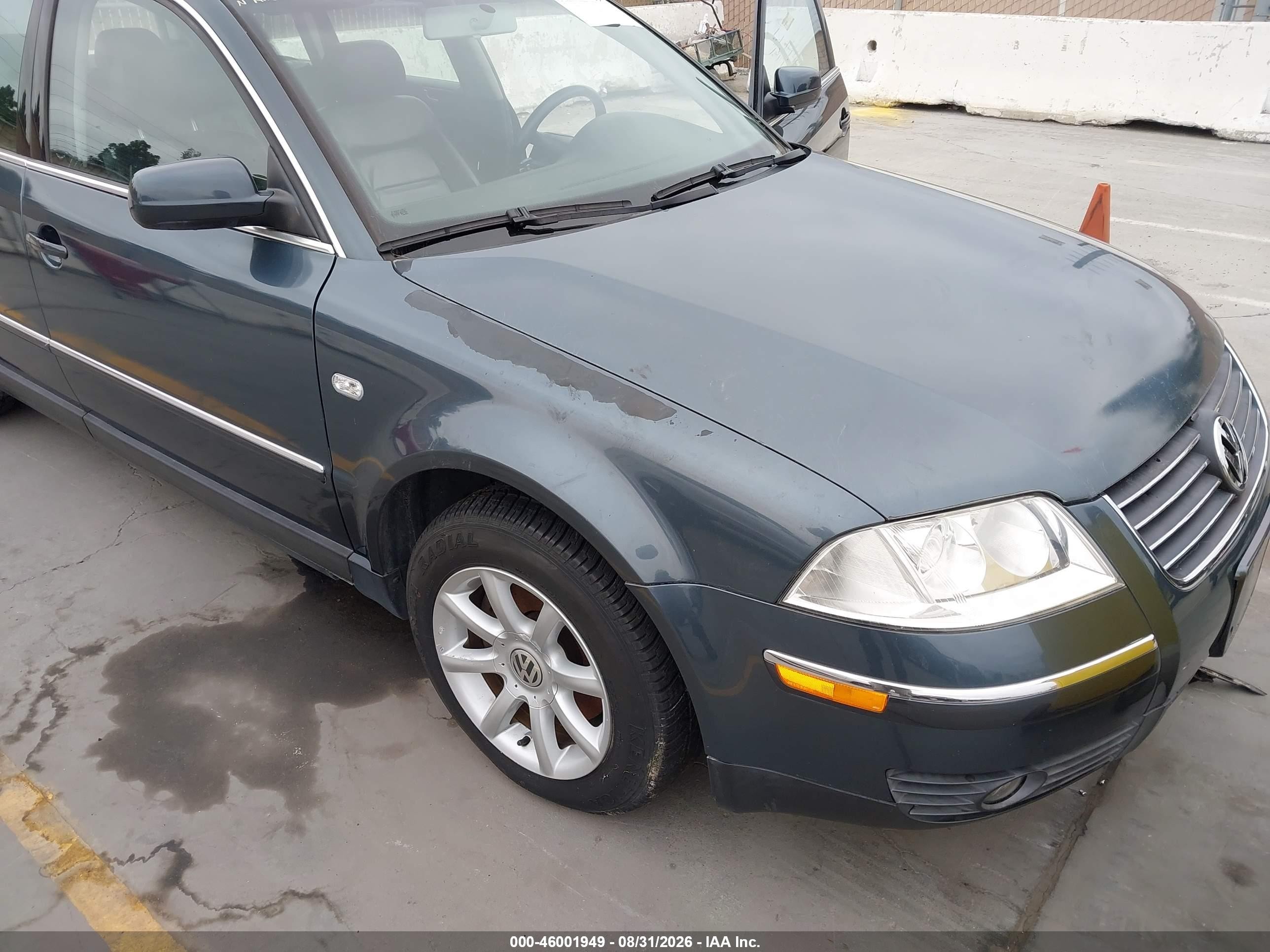 2004 Volkswagen Passat Gls Blue vin: WVWVD63B84E077332