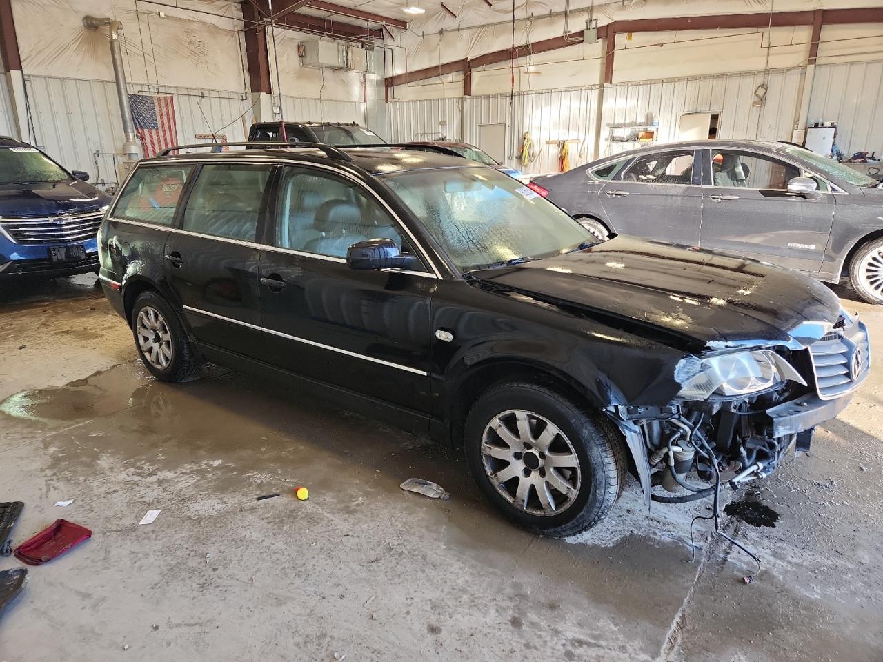 2001 Volkswagen Passat Gls Black vin: WVWVD63B91E254904