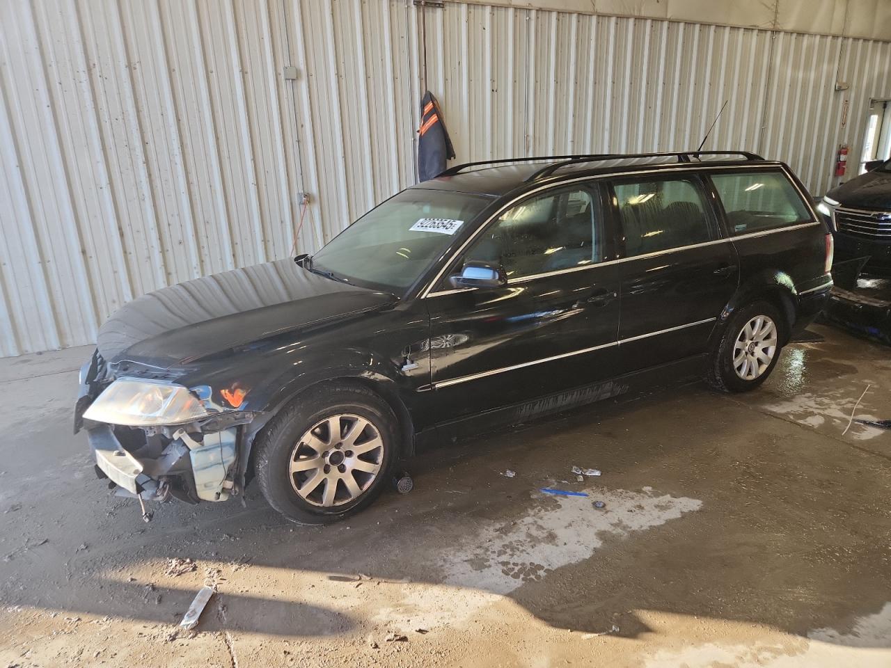 2001 Volkswagen Passat Gls Black vin: WVWVD63B91E254904