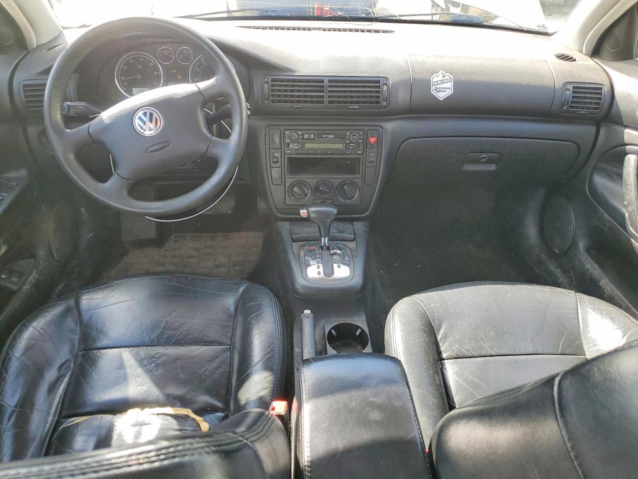 2002 Volkswagen Passat Beige vin: WVWVD63B92E084772