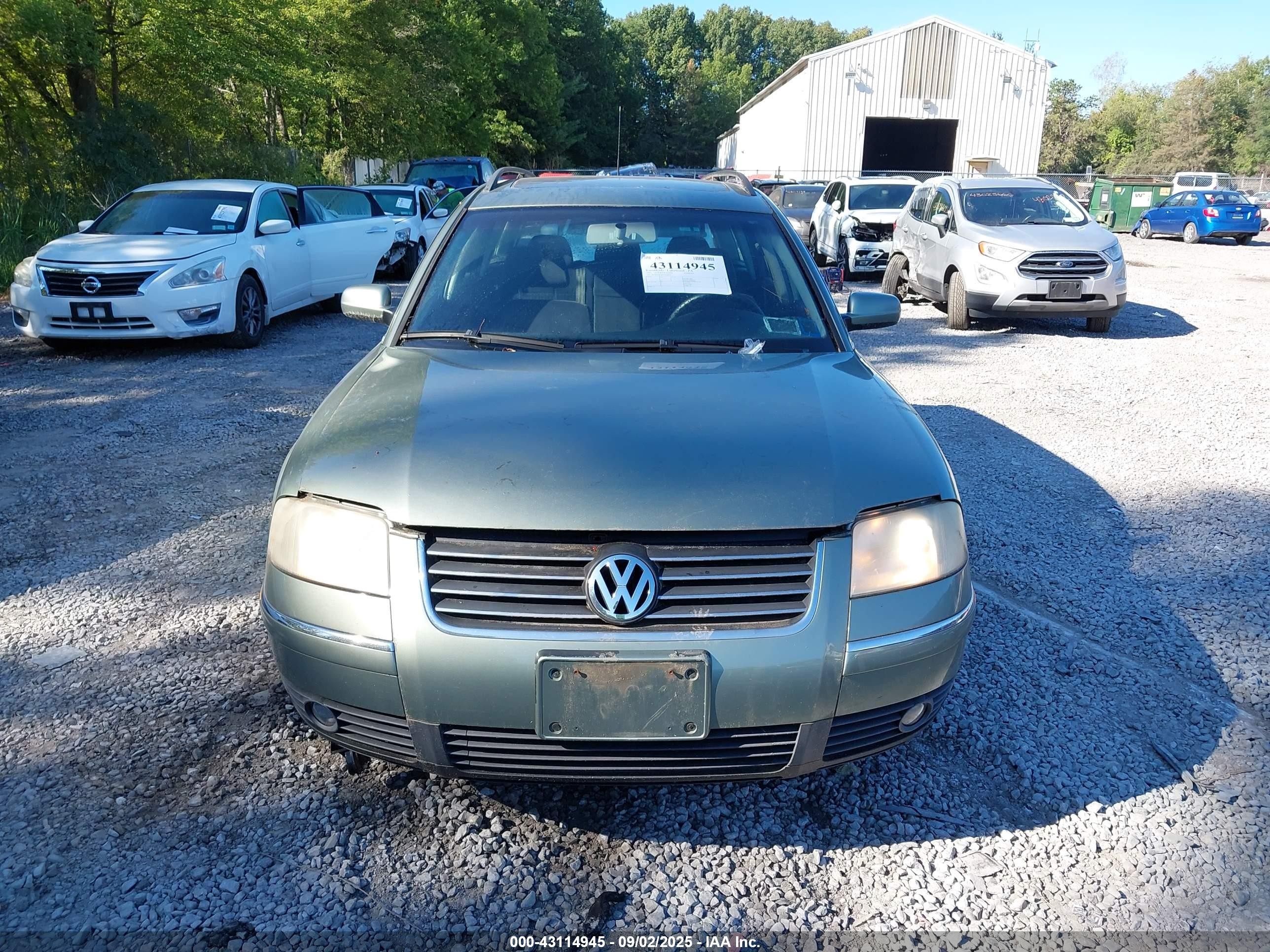 2002 Volkswagen Passat Gls Green vin: WVWVD63B92E418024