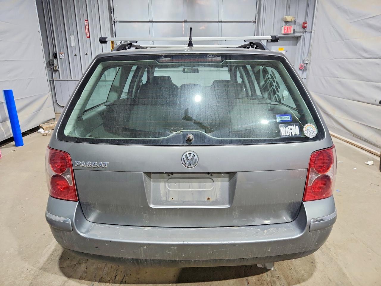 2004 Volkswagen Passat Gls Серебряный vin: WVWVD63B94E174300