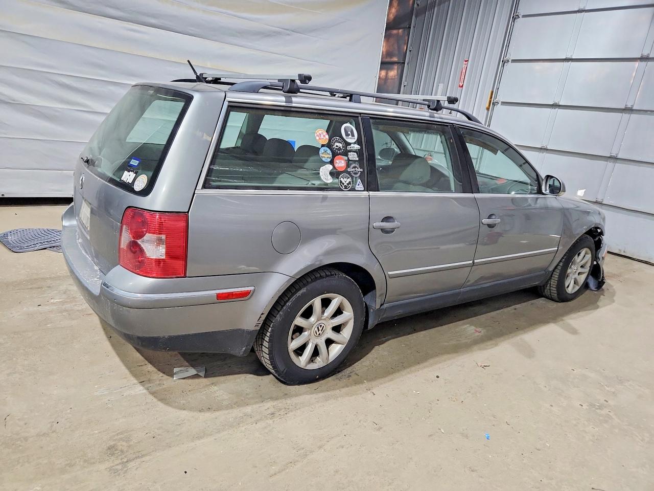 2004 Volkswagen Passat Gls Серебряный vin: WVWVD63B94E174300