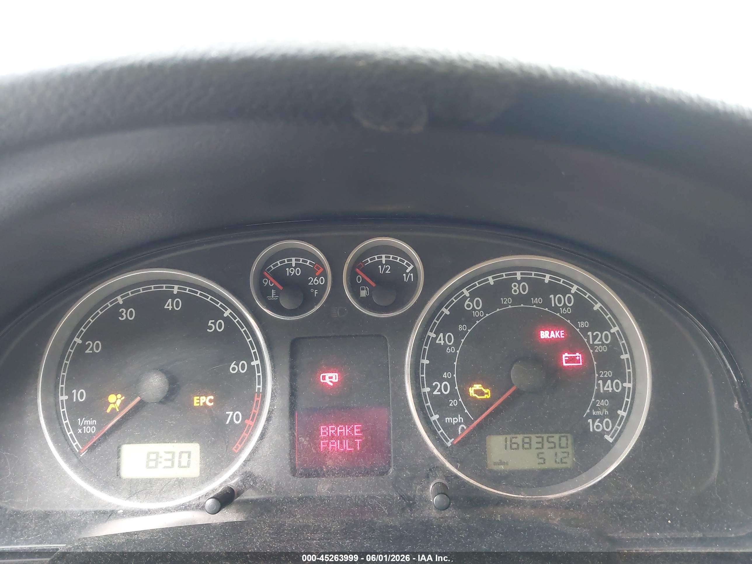 2002 Volkswagen Passat Gls Black vin: WVWVD63BX2E424964