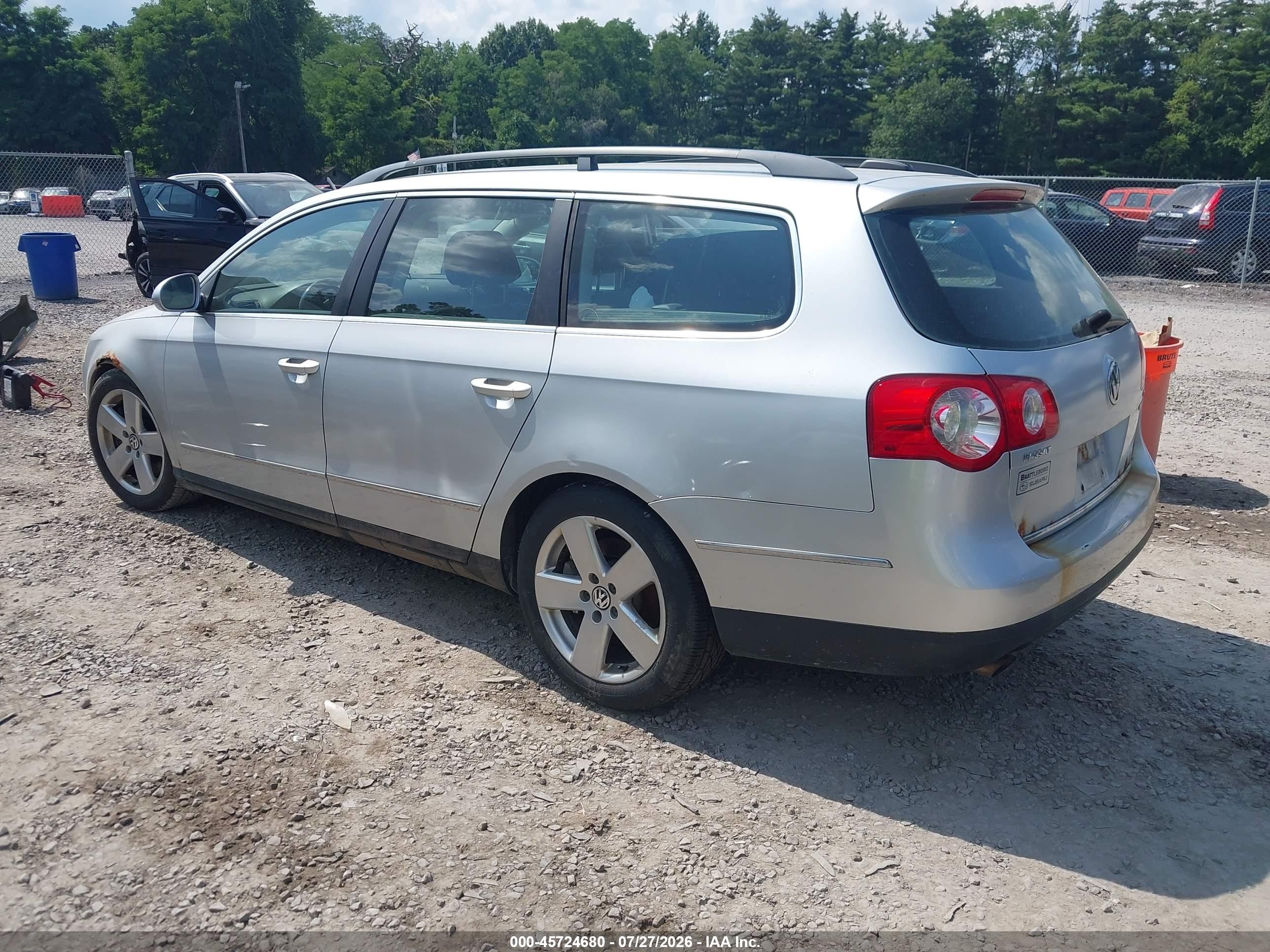 2007 Volkswagen Passat 3.6 Silver vin: WVWVU73C17E002474
