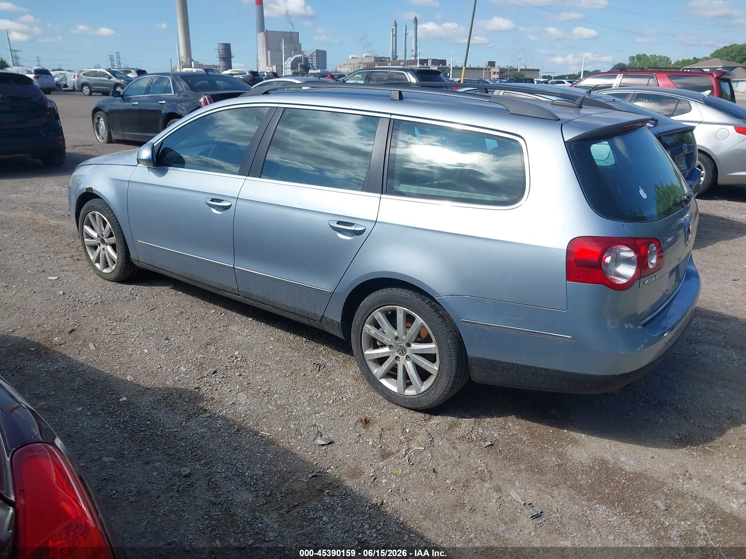 2007 Volkswagen Passat 3.6 Blue vin: WVWVU73C97E001315