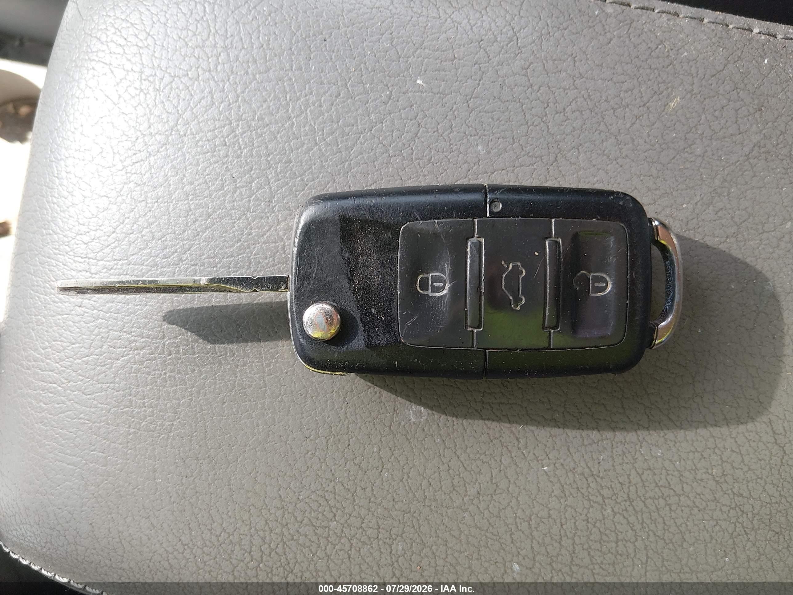 2003 Volkswagen Passat Glx Серый vin: WVWWH63B03E375428